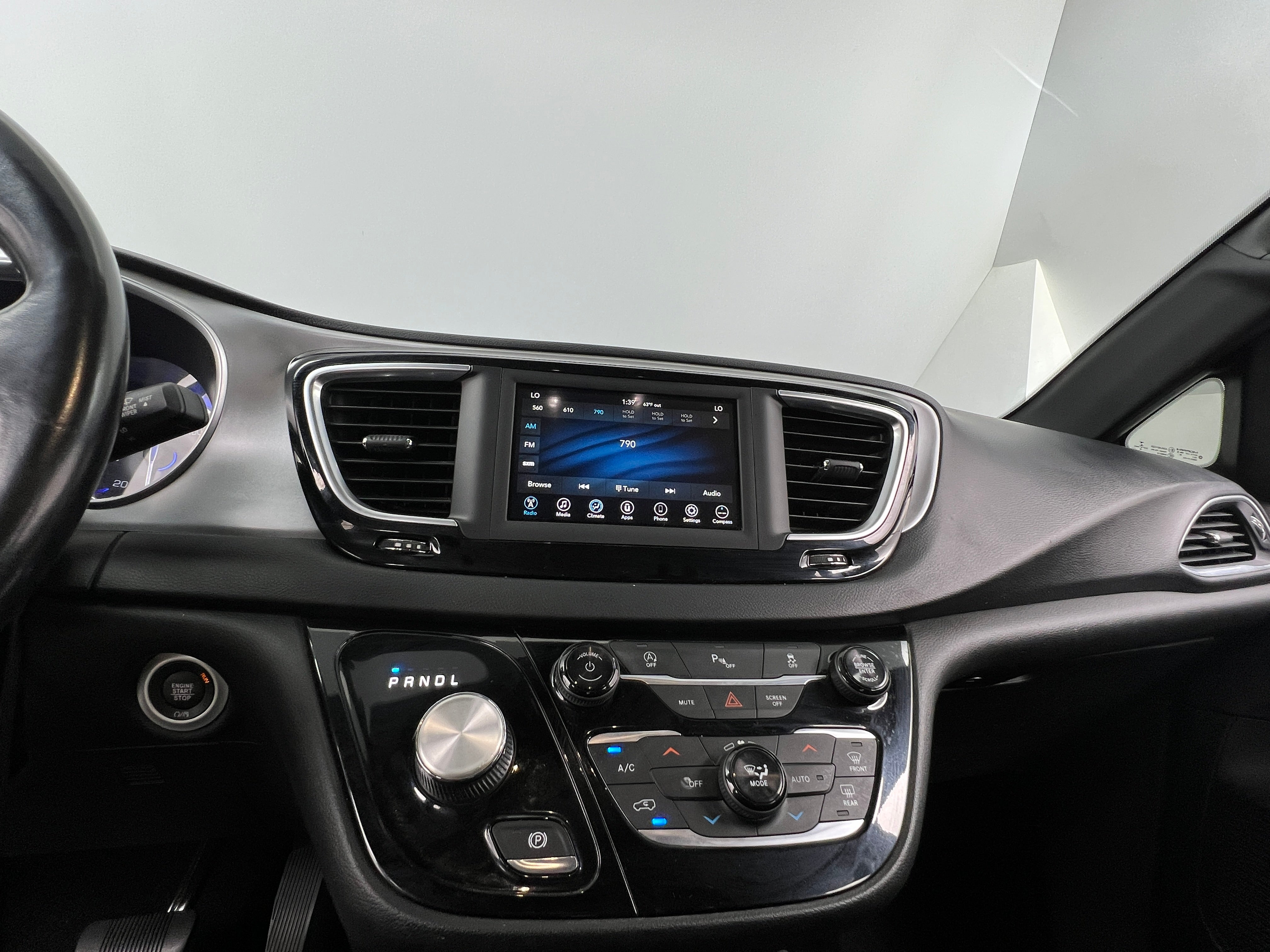 2019 Chrysler Pacifica Touring Plus 4