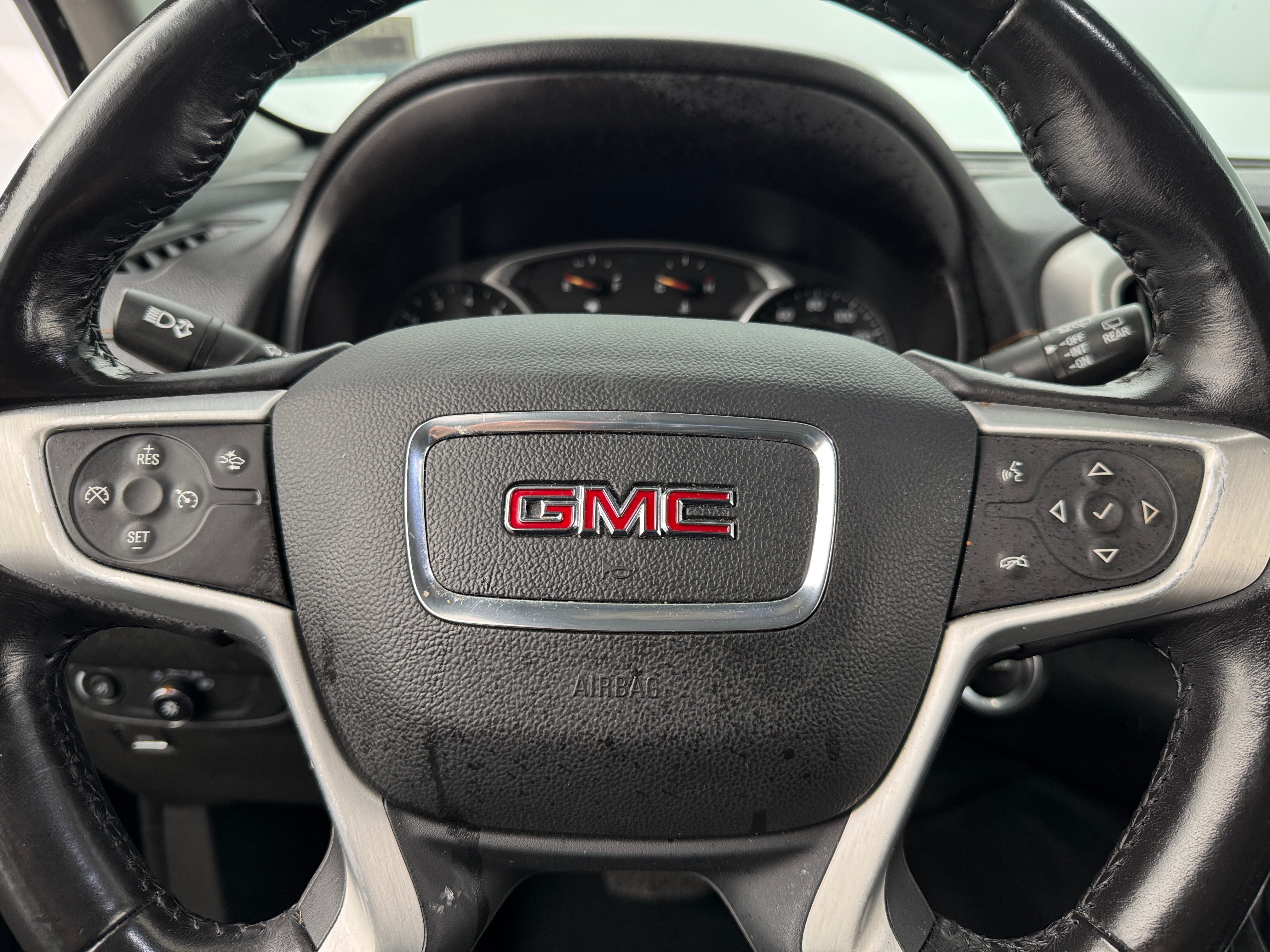 2021 GMC Terrain SLE 5