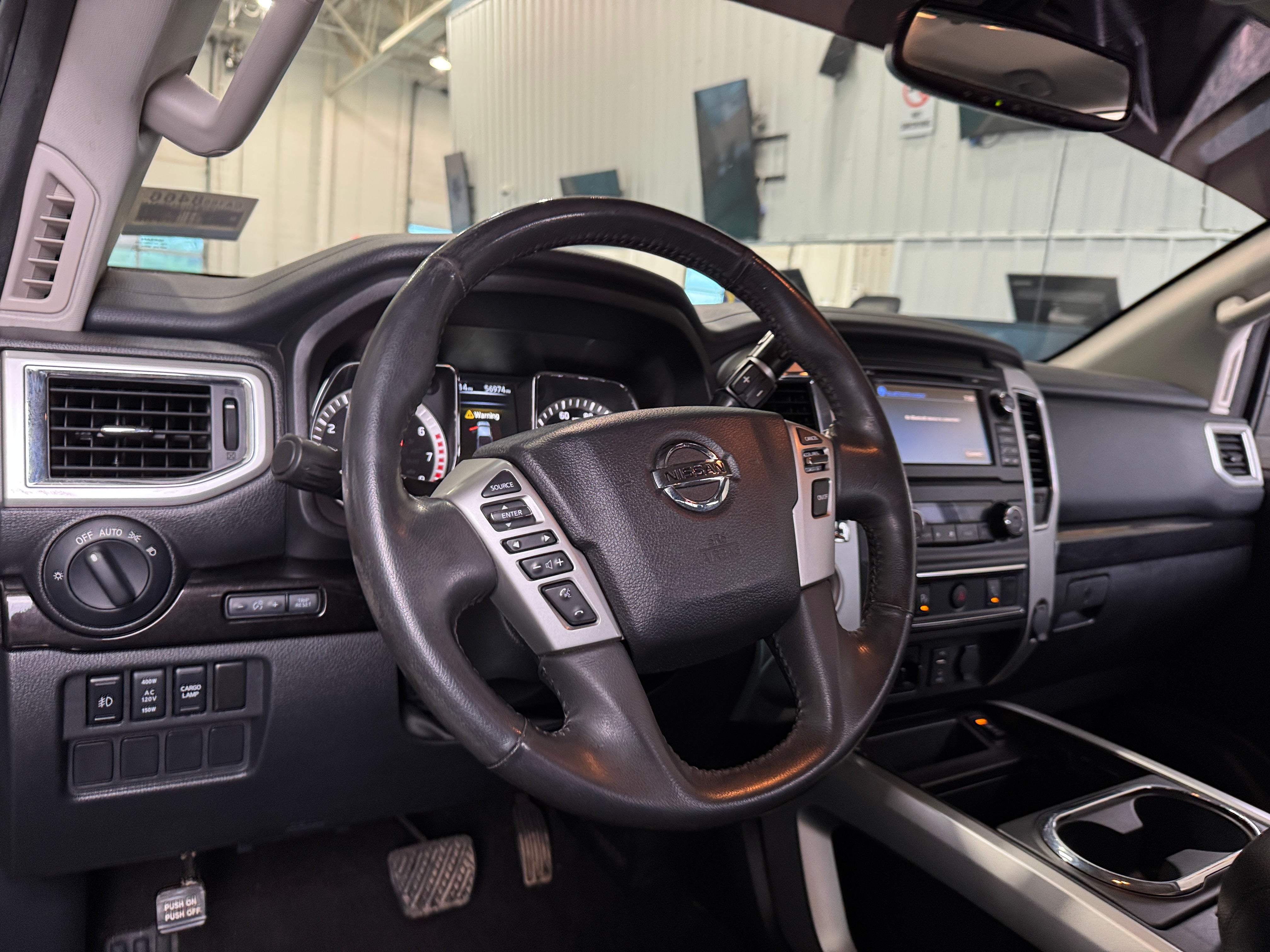 2018 Nissan Titan SV 5