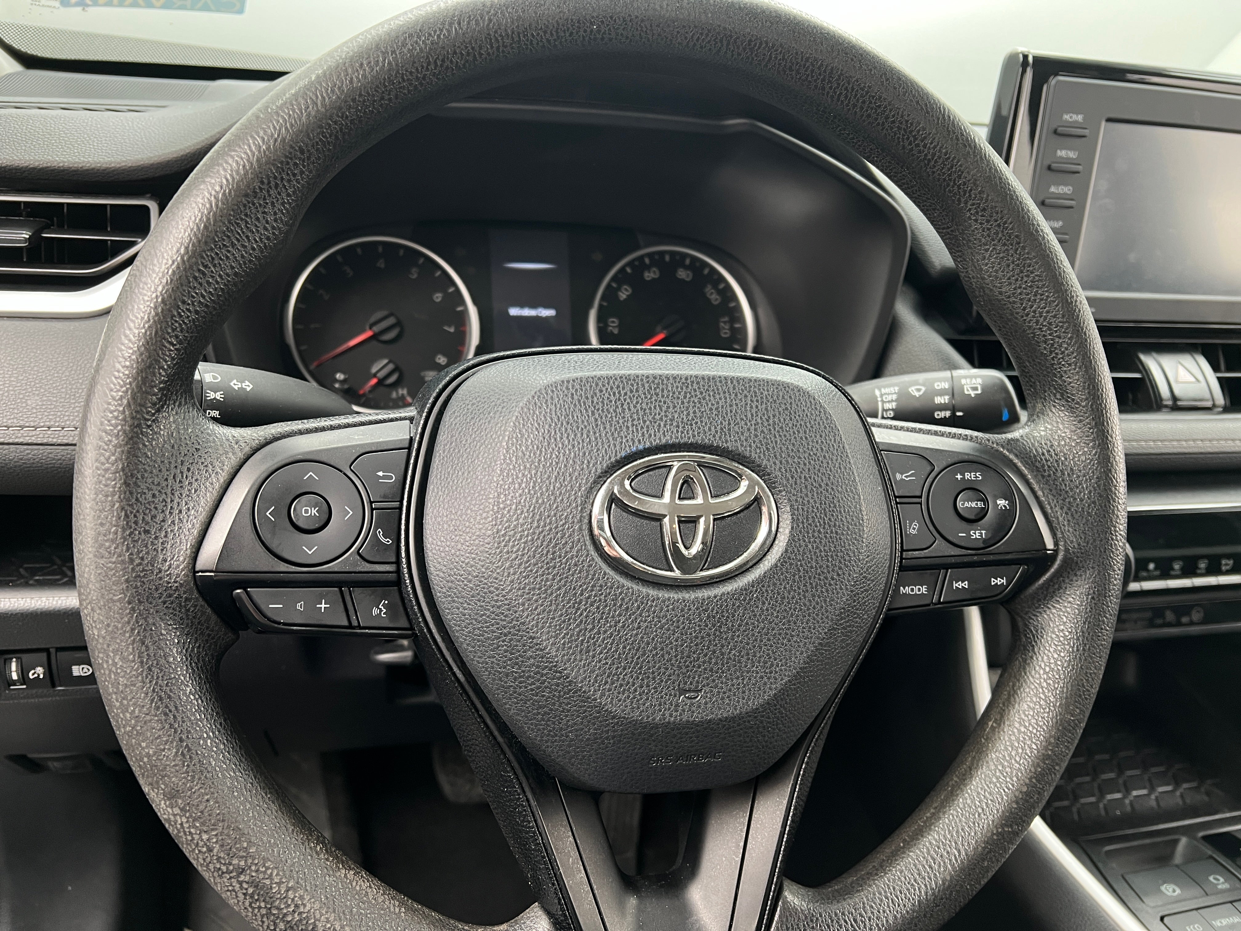 2021 Toyota RAV4 LE 5