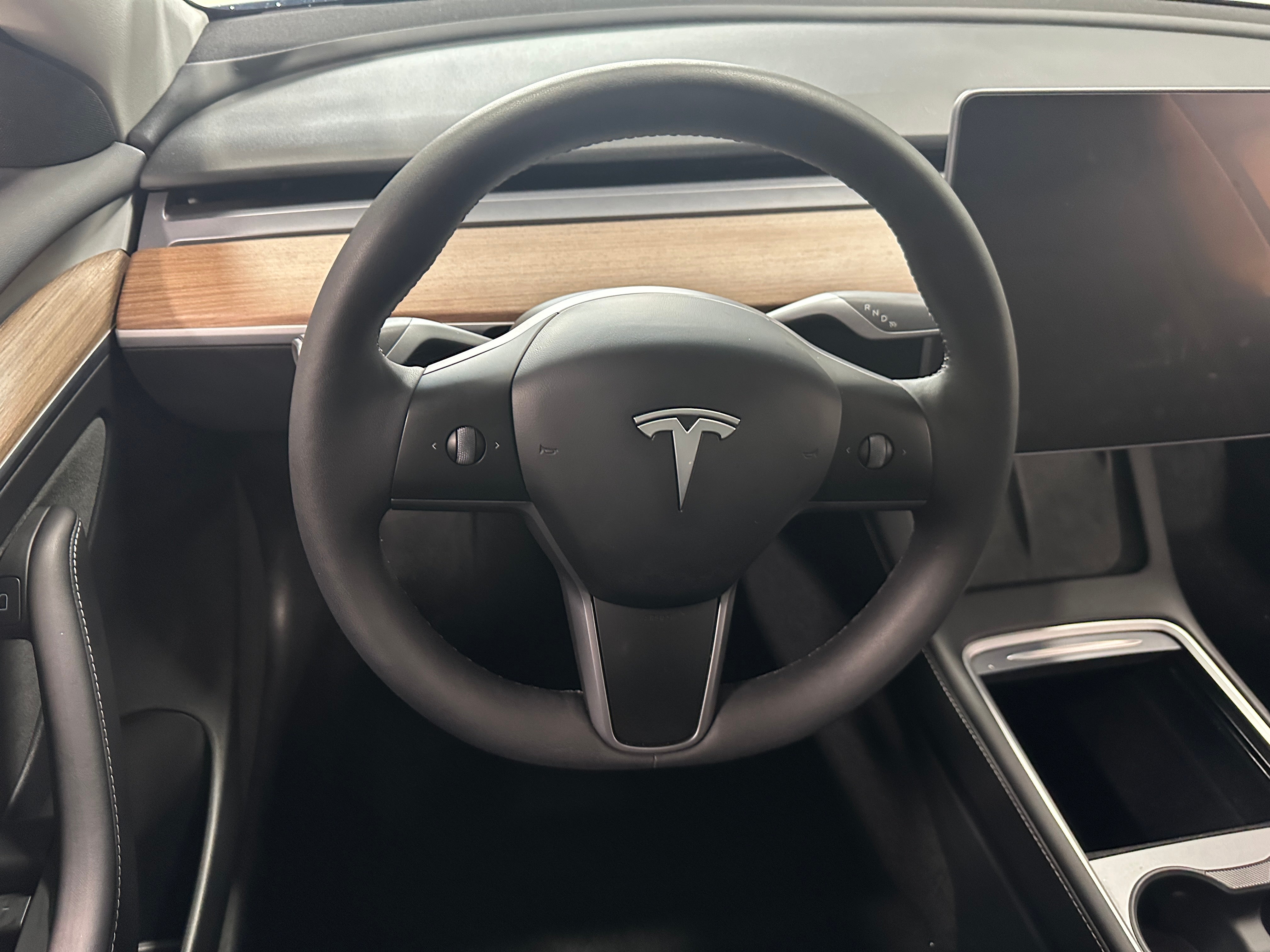 2023 Tesla Model 3 Standard Range 4