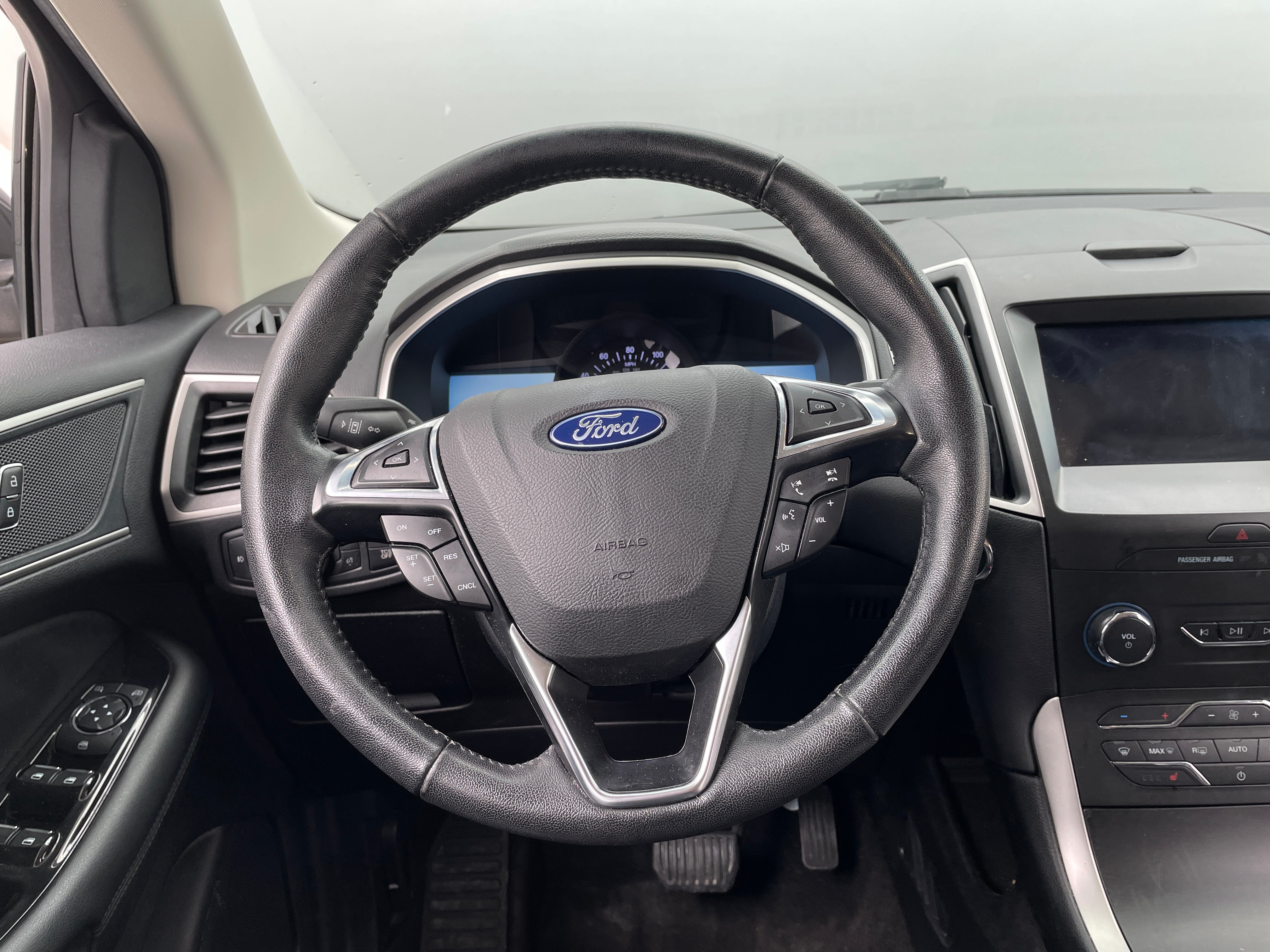 2019 Ford Edge SEL 5