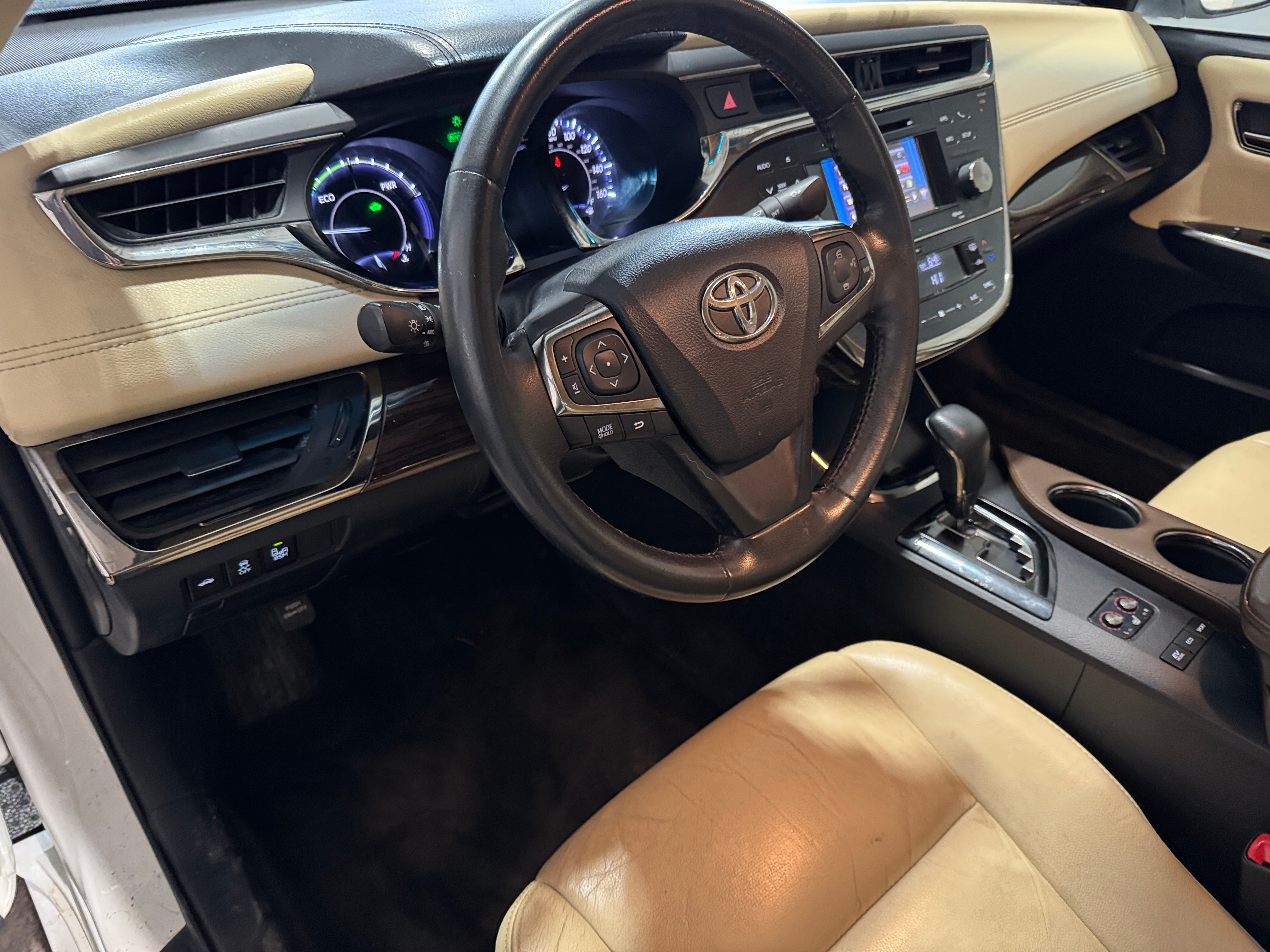 2014 Toyota Avalon Touring 3