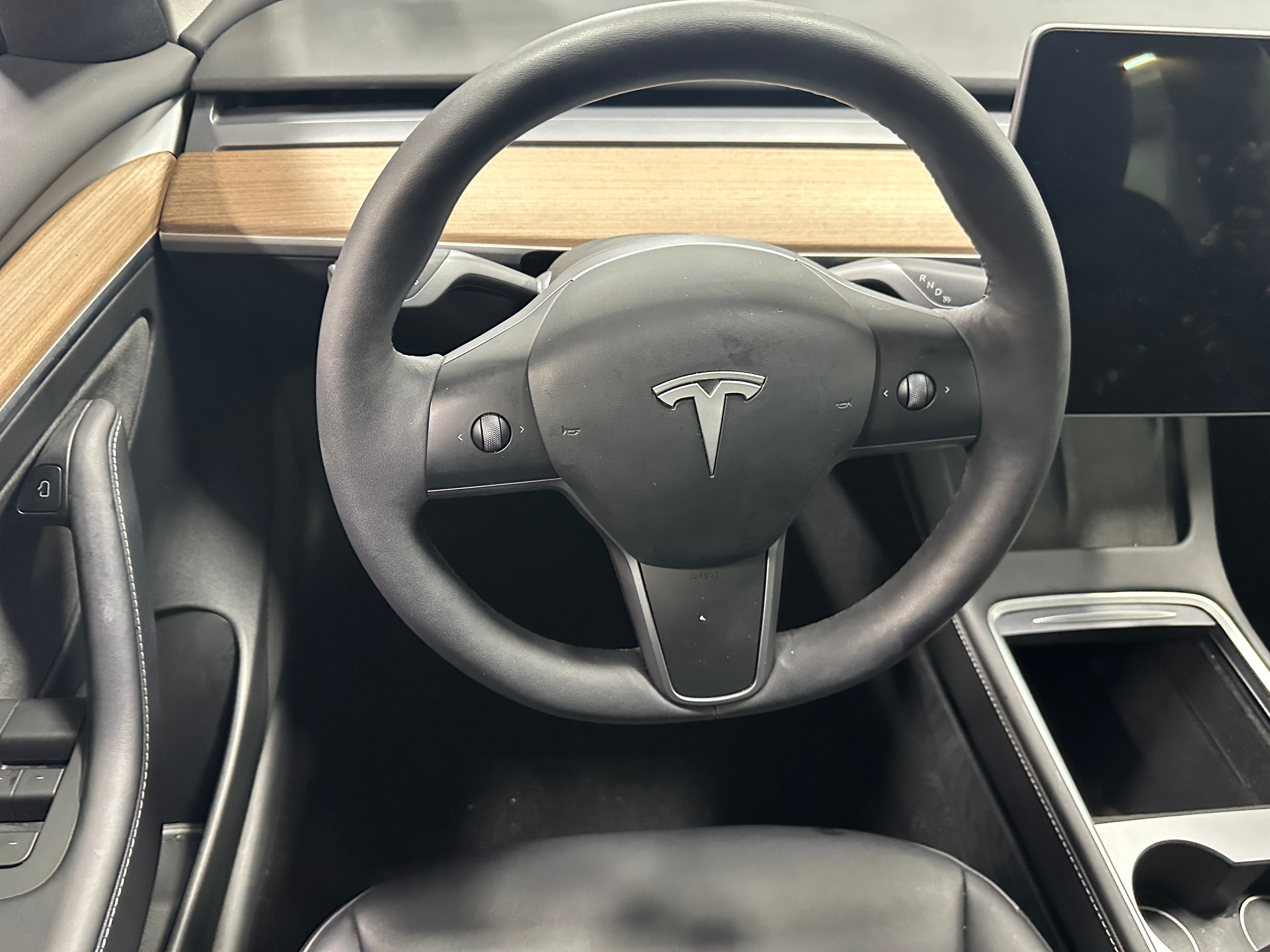 2023 Tesla Model 3 Standard Range 4