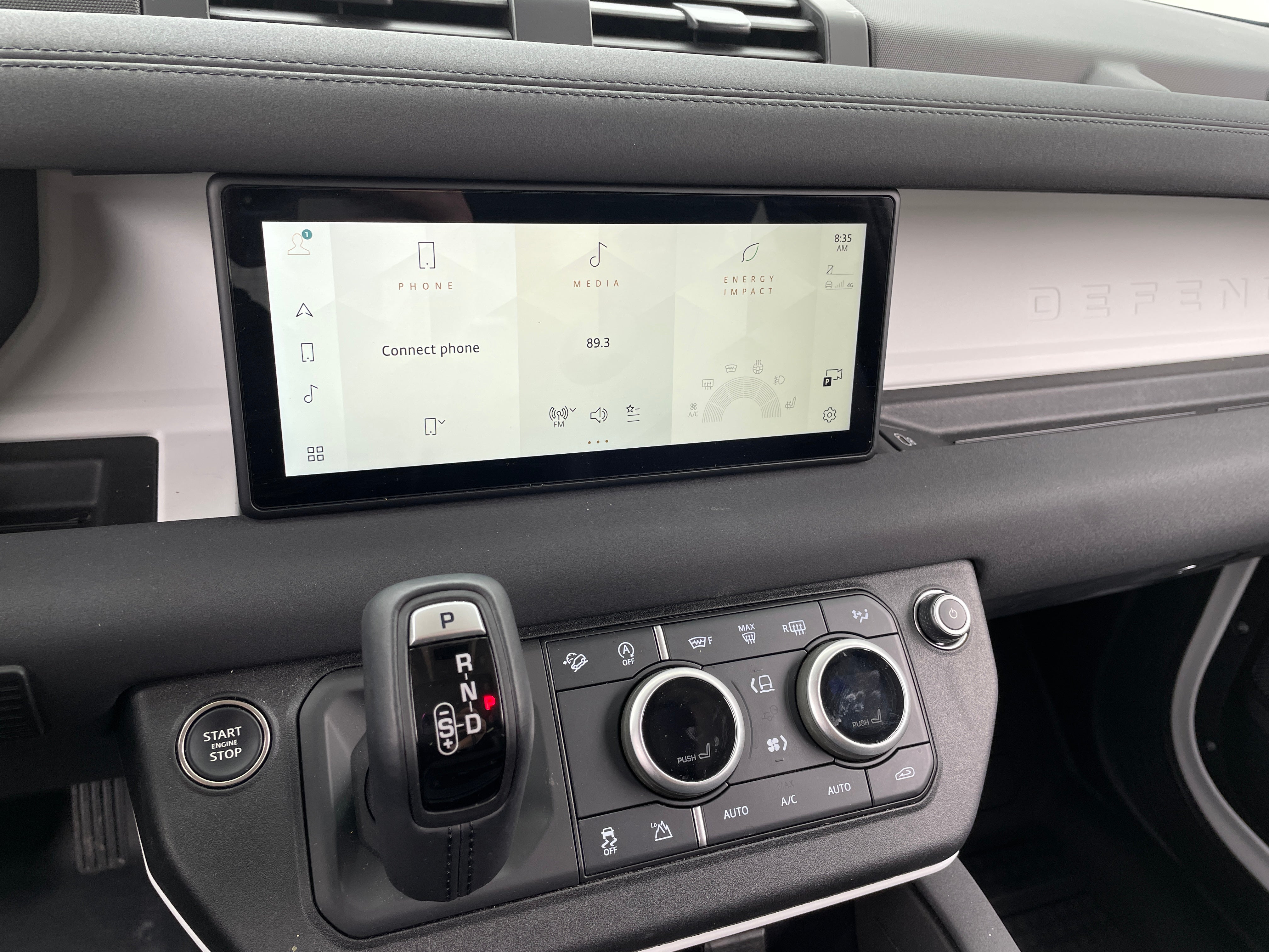 2023 Land Rover Defender 90 3