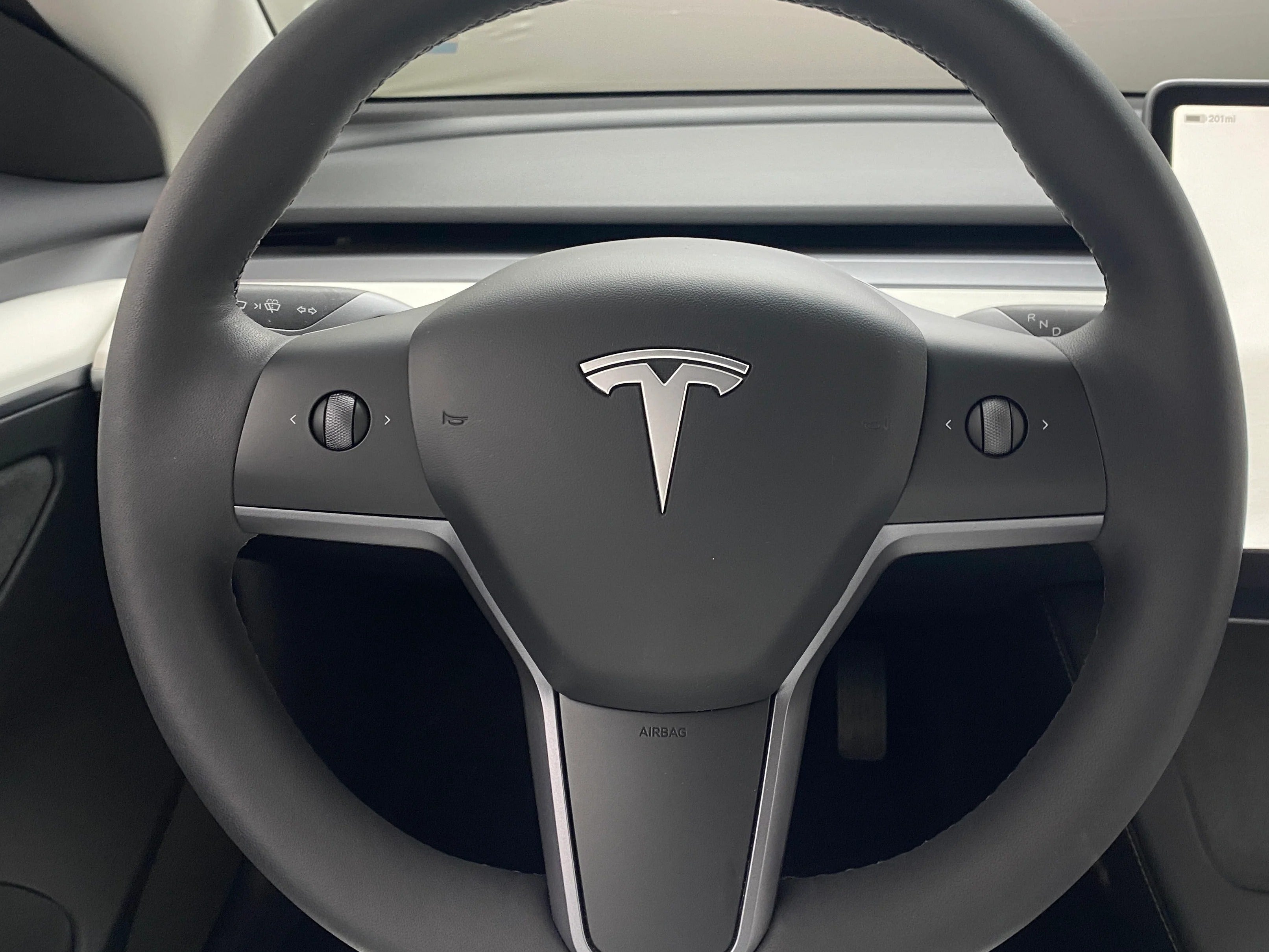 2023 Tesla Model 3 Standard Range 4