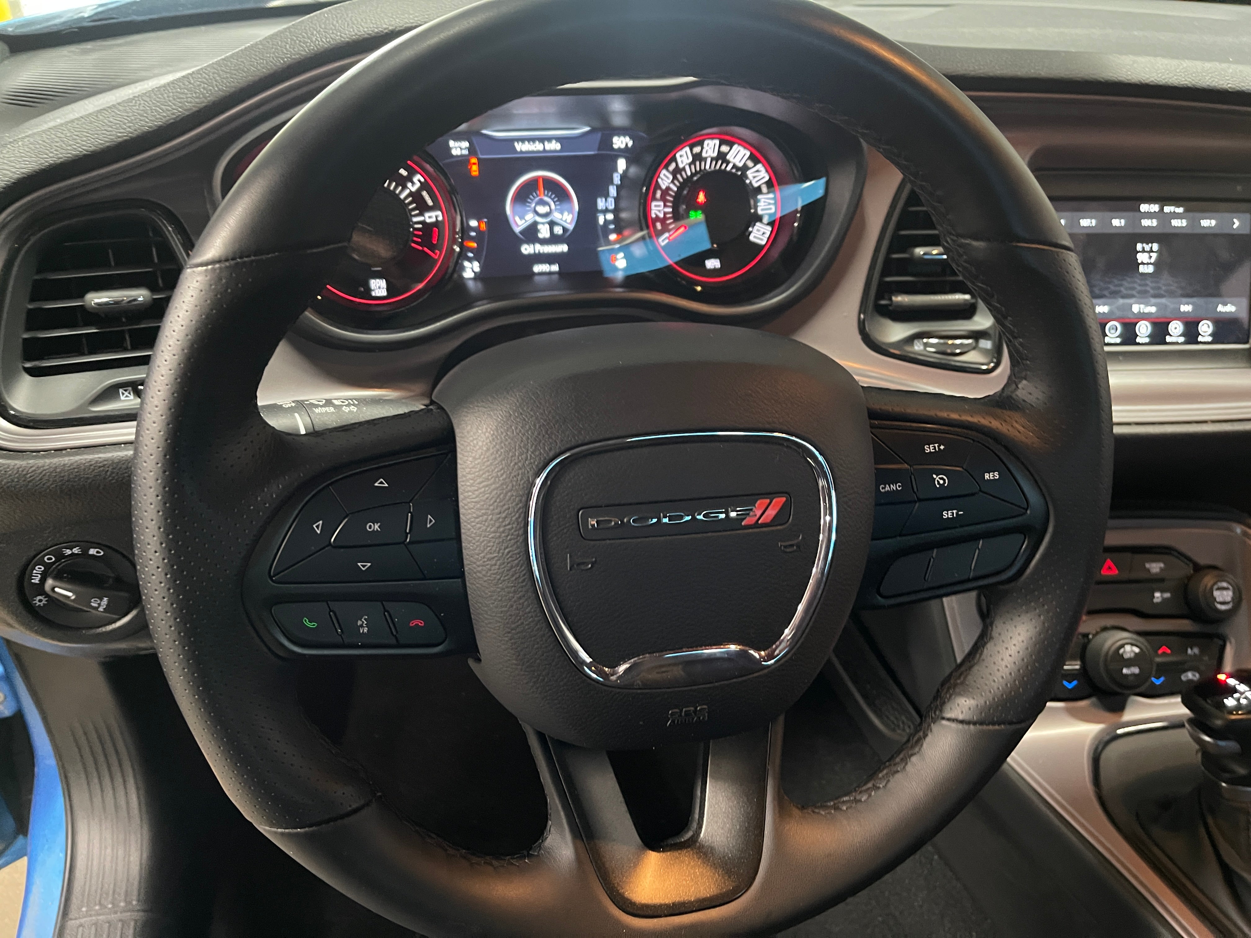 2023 Dodge Challenger SXT 4