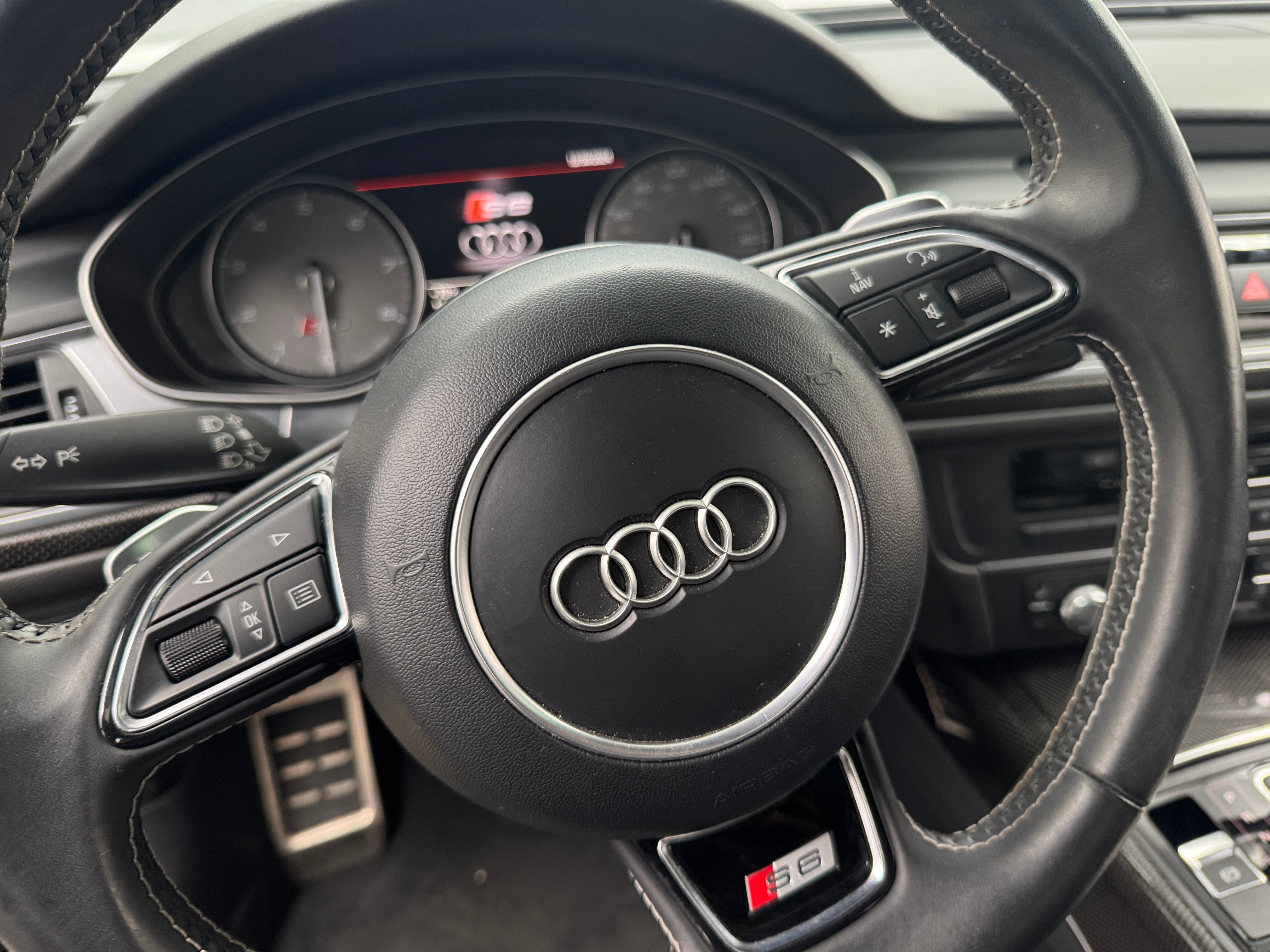 2015 Audi S6  4