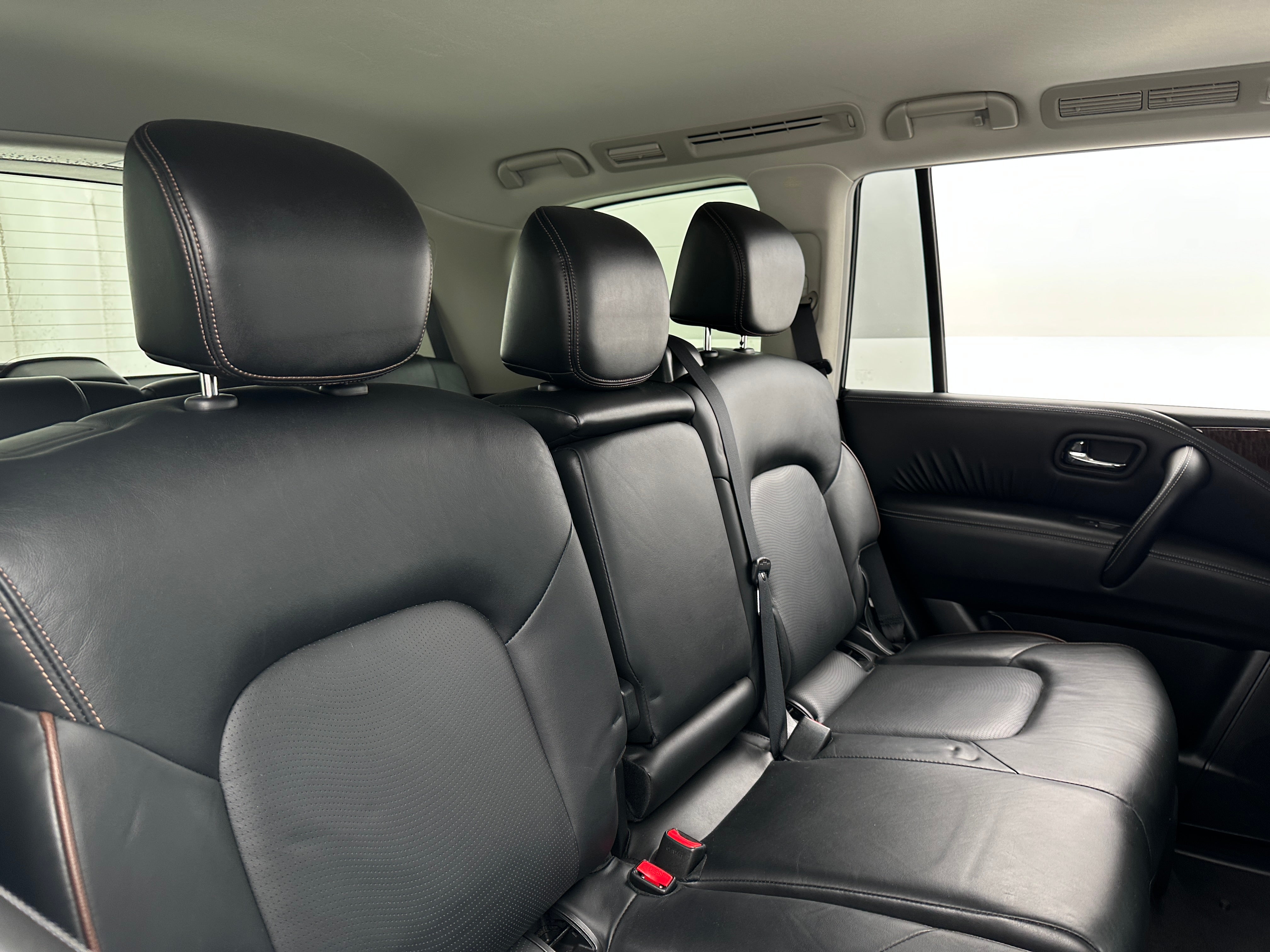 2019 Nissan Armada SL 5