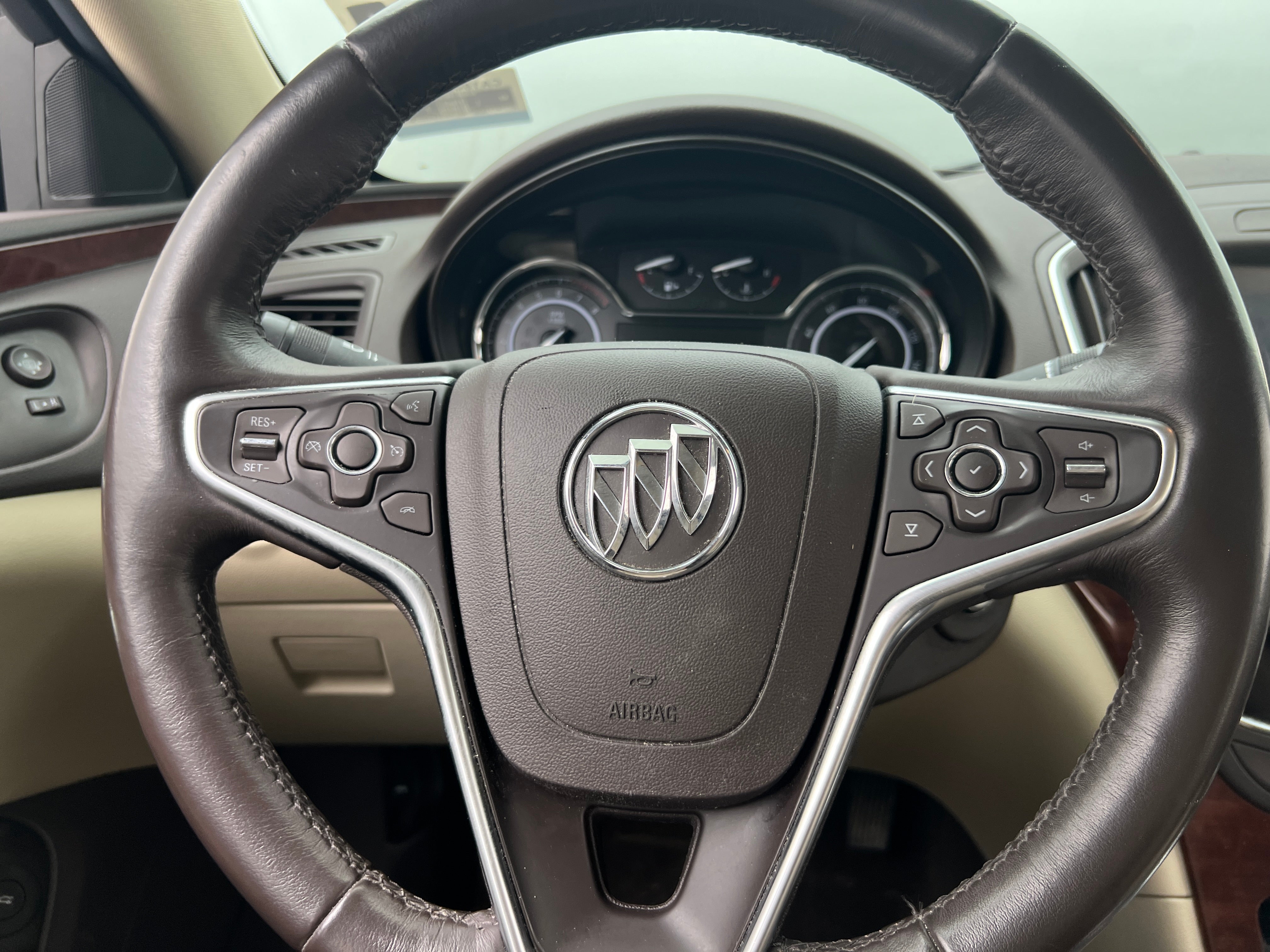 2016 Buick Regal Base 4