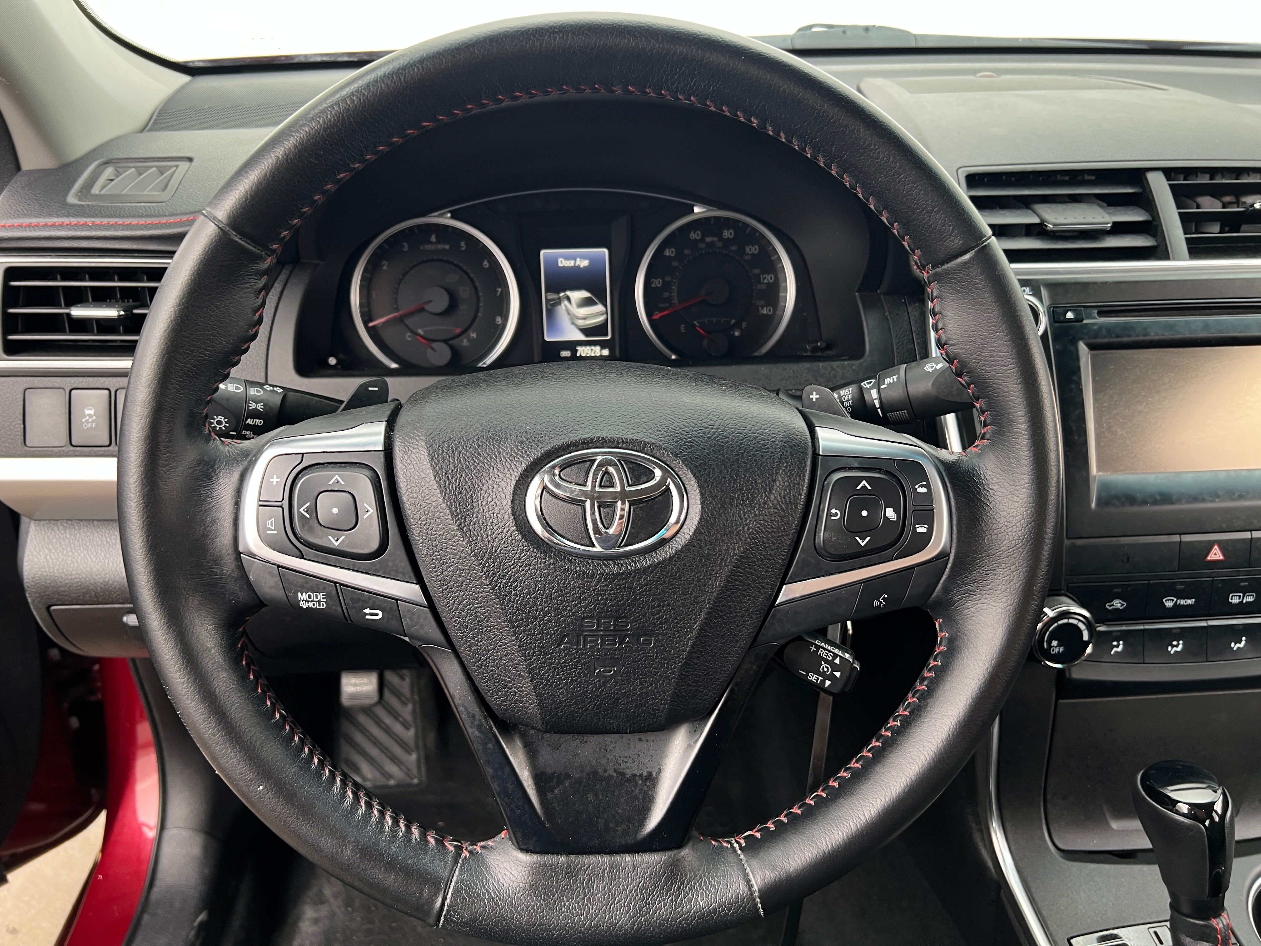 2016 Toyota Camry SE 5