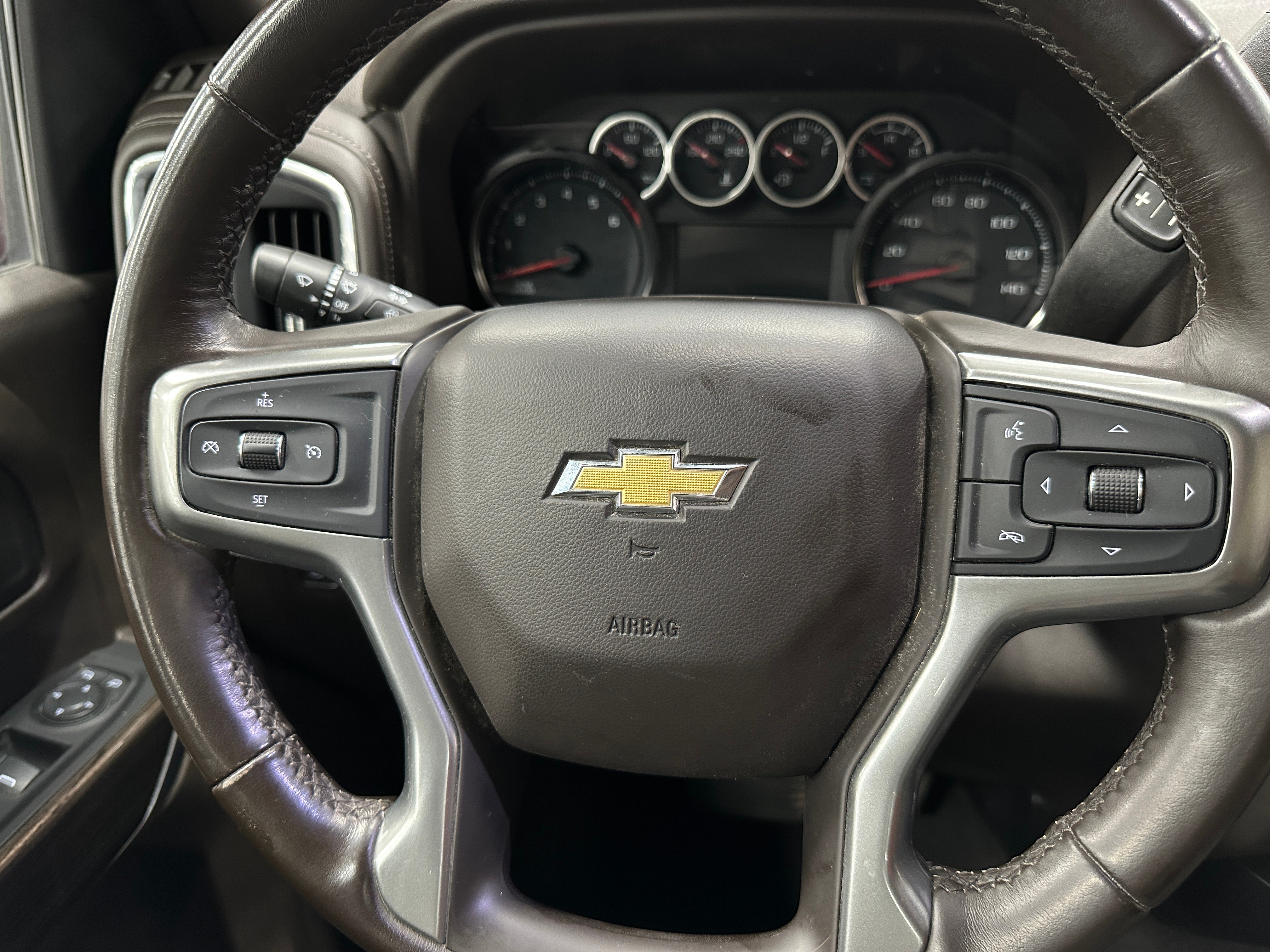 2023 Chevrolet Silverado 3500 LT 5