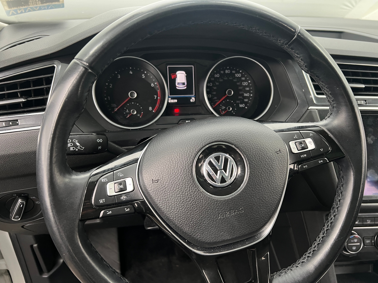 Thumbnail: 2019 Volkswagen Tiguan - 5