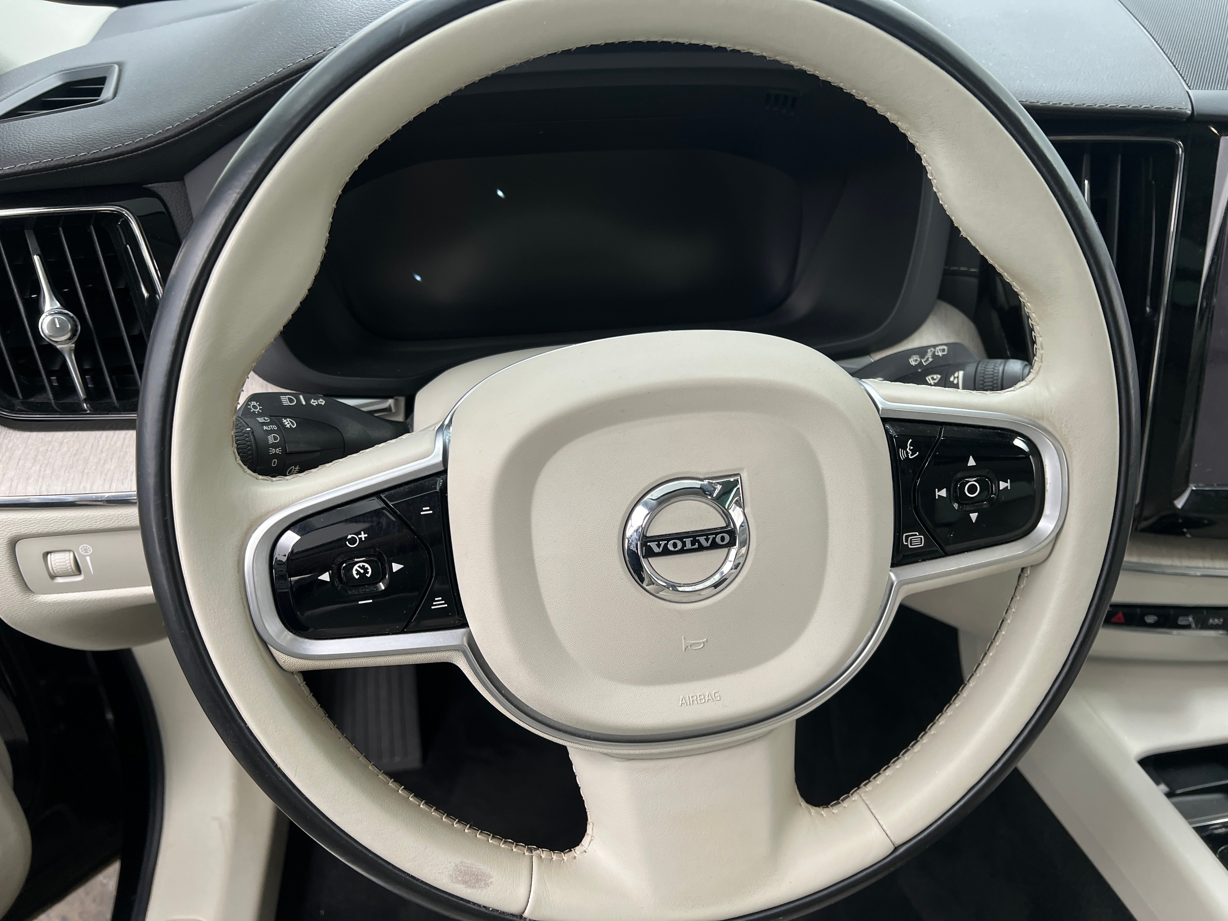 2018 Volvo XC60 T6 Inscription 5