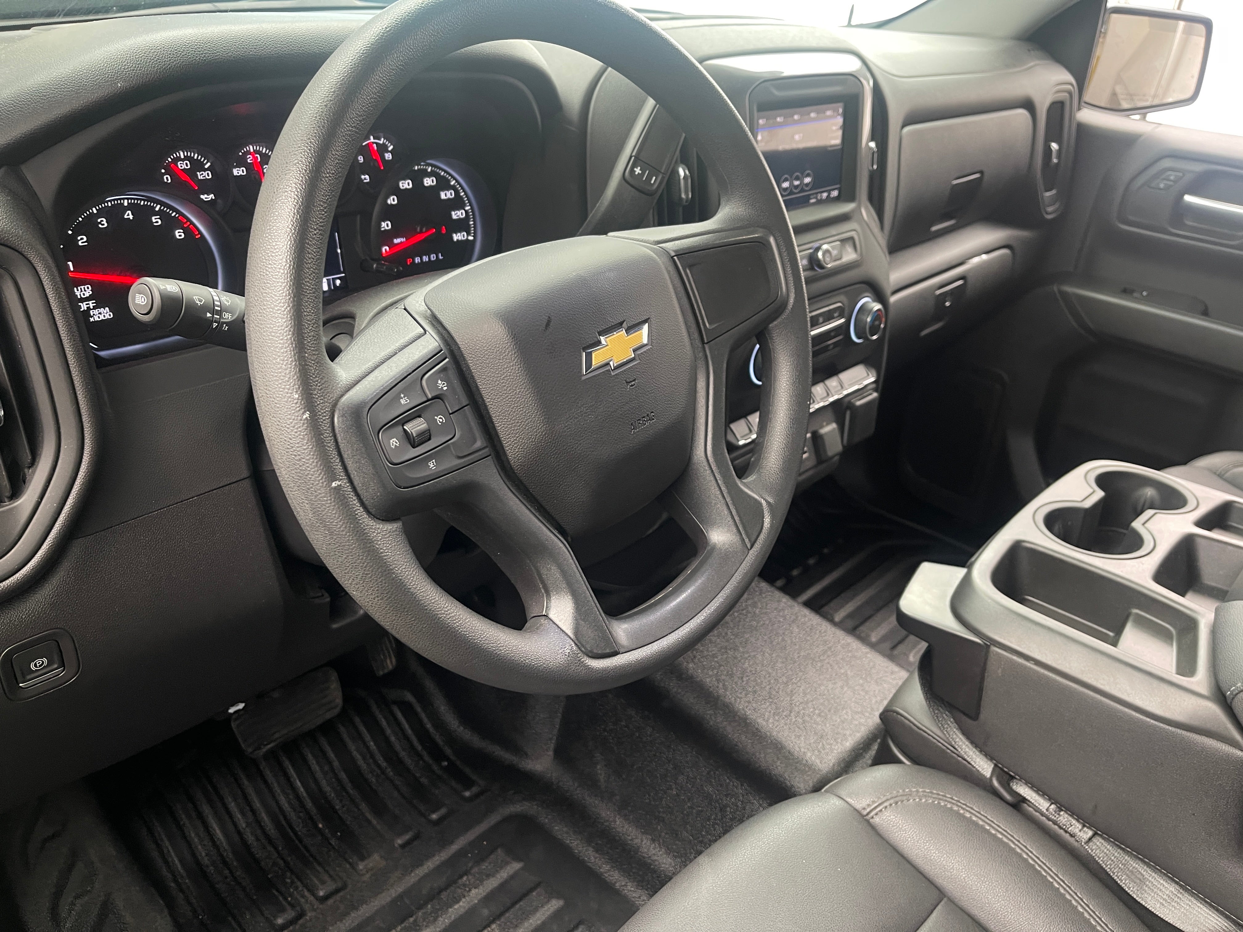 2024 Chevrolet Silverado 1500 Work Truck 3