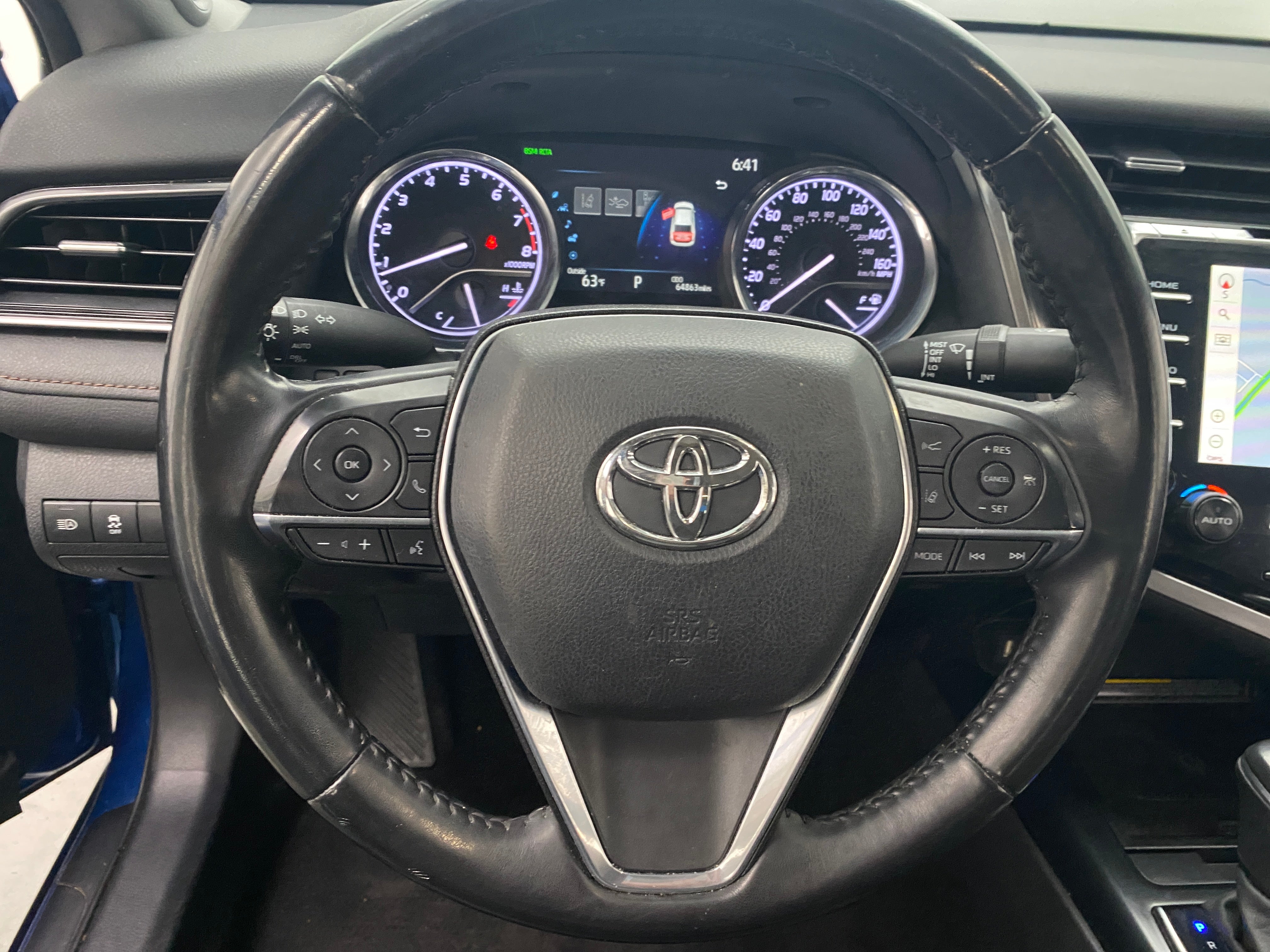 2020 Toyota Camry XLE 4