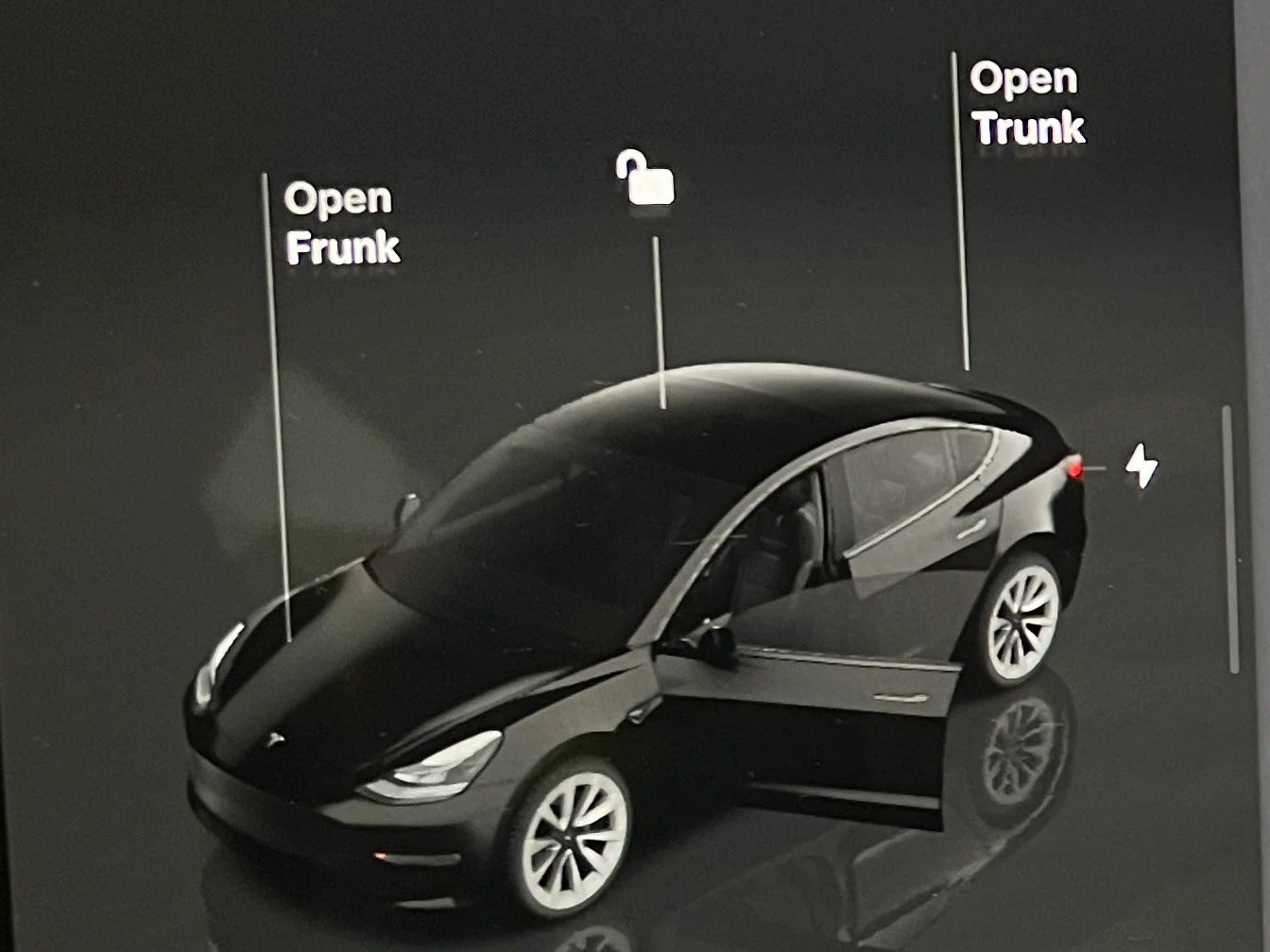 2023 Tesla Model 3 Standard Range 4