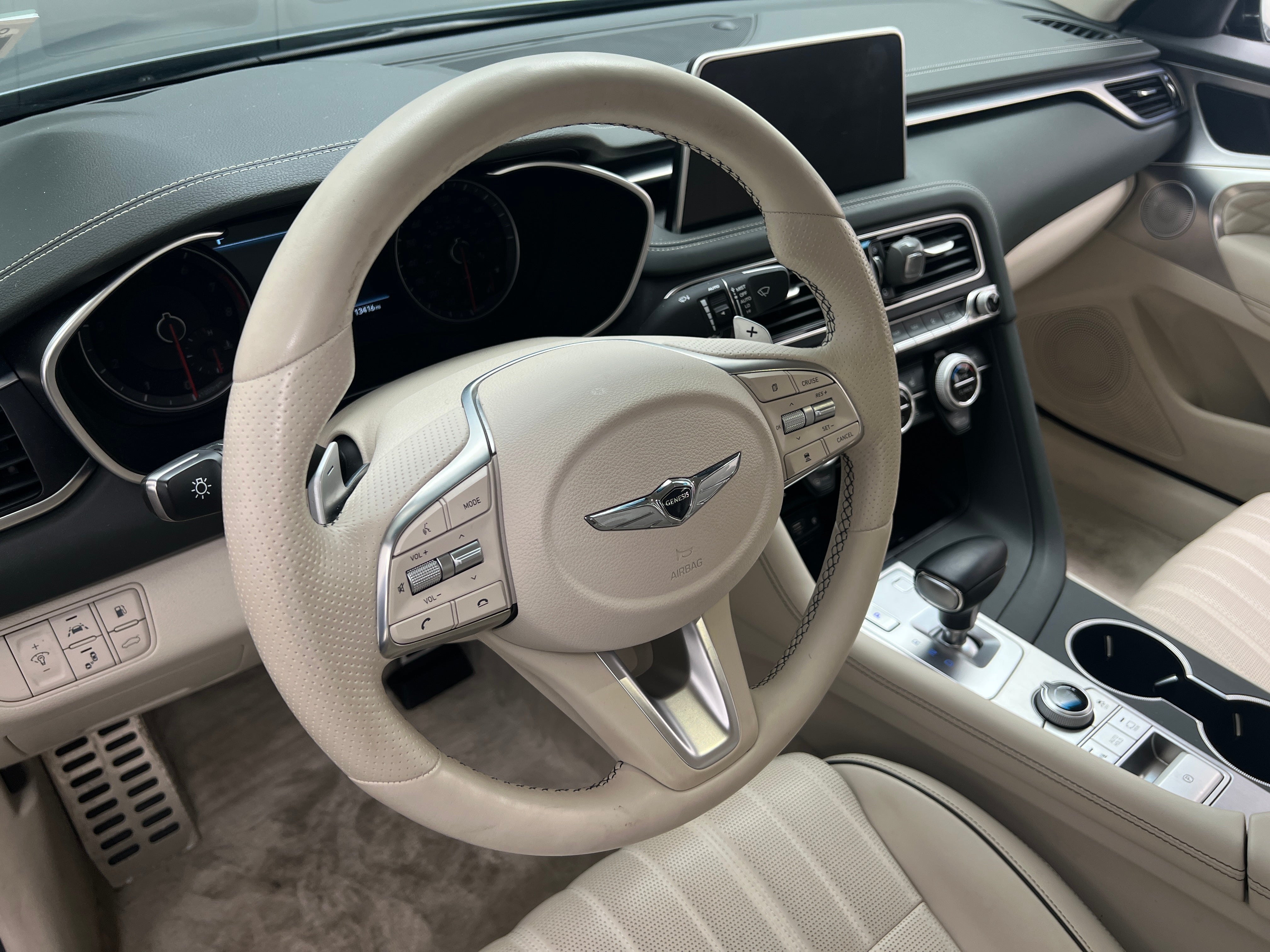 2019 Genesis G70 Advanced 4