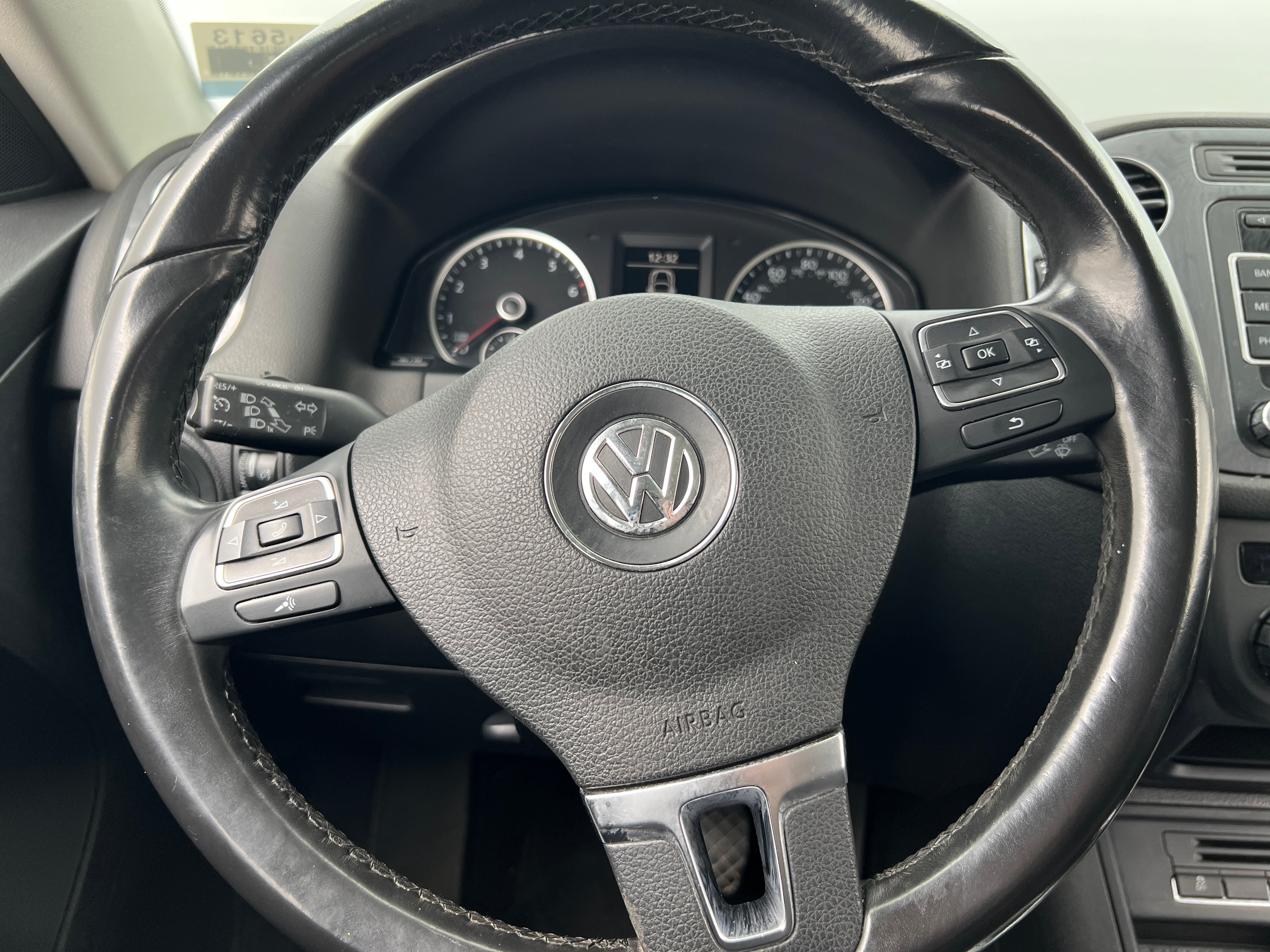 2014 Volkswagen Tiguan SEL 5