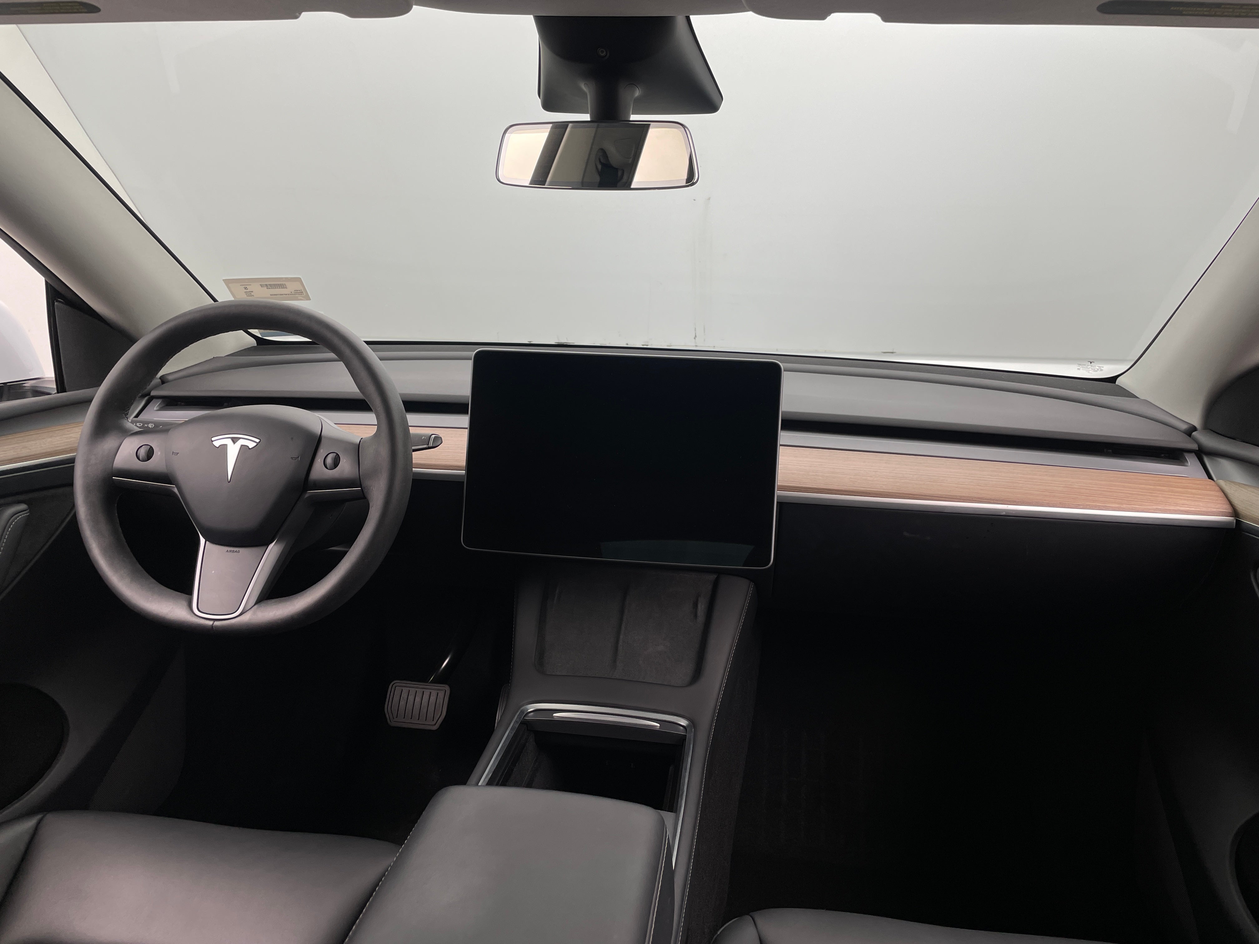 2023 Tesla Model Y Long Range 3