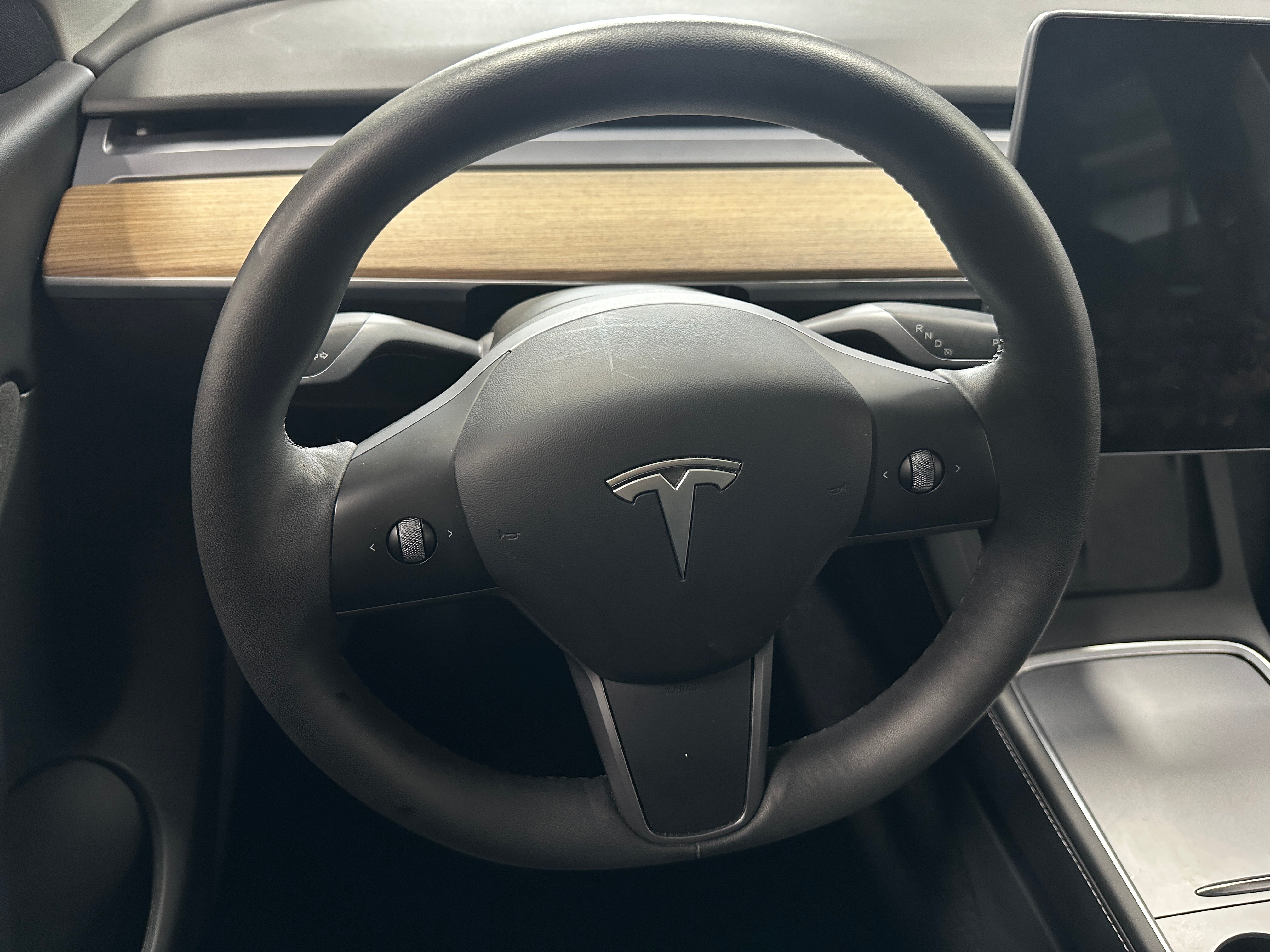 2022 Tesla Model Y Long Range 4