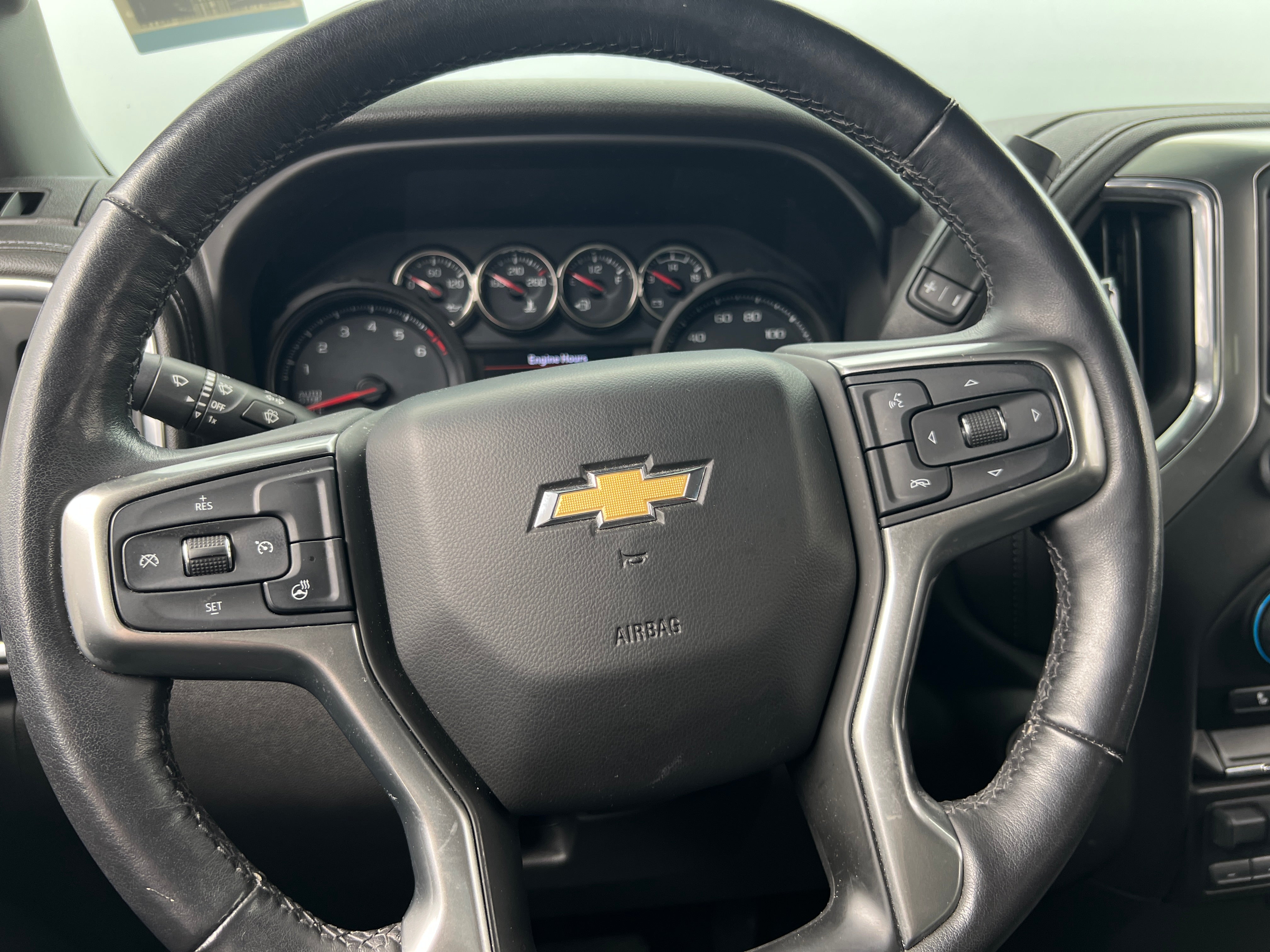 2020 Chevrolet Silverado 1500 LT 5