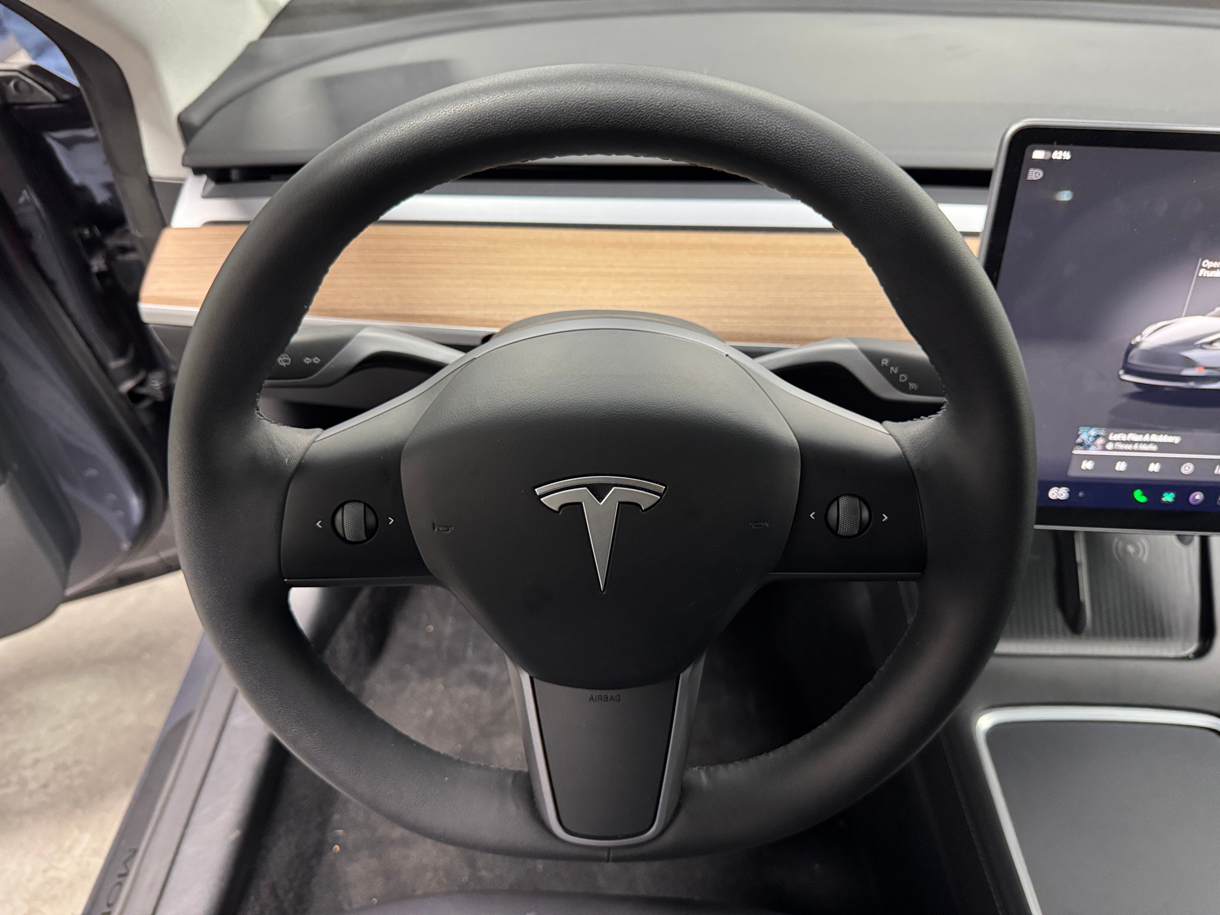 2023 Tesla Model 3 Standard Range 4