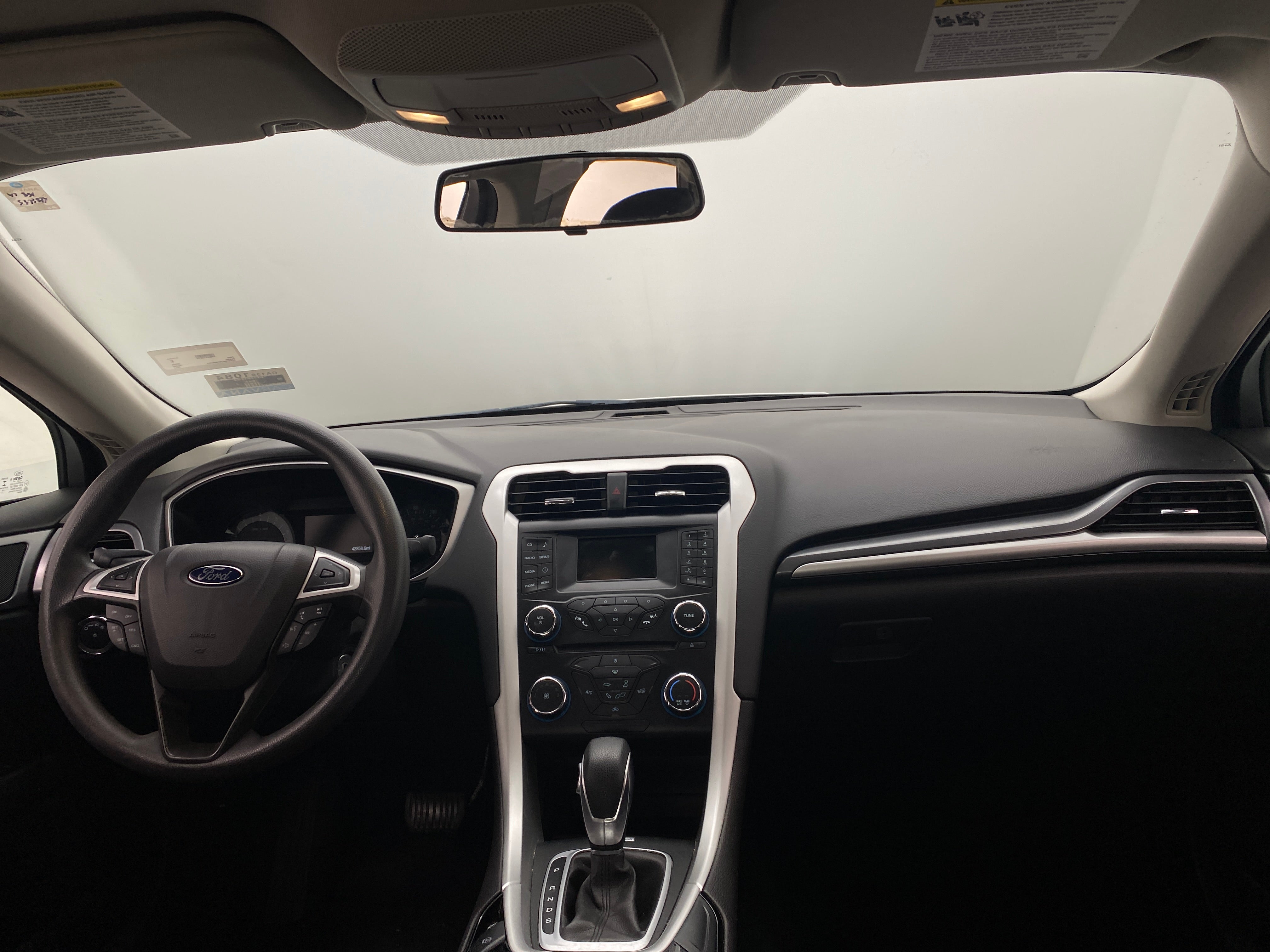 2014 Ford Fusion SE 3