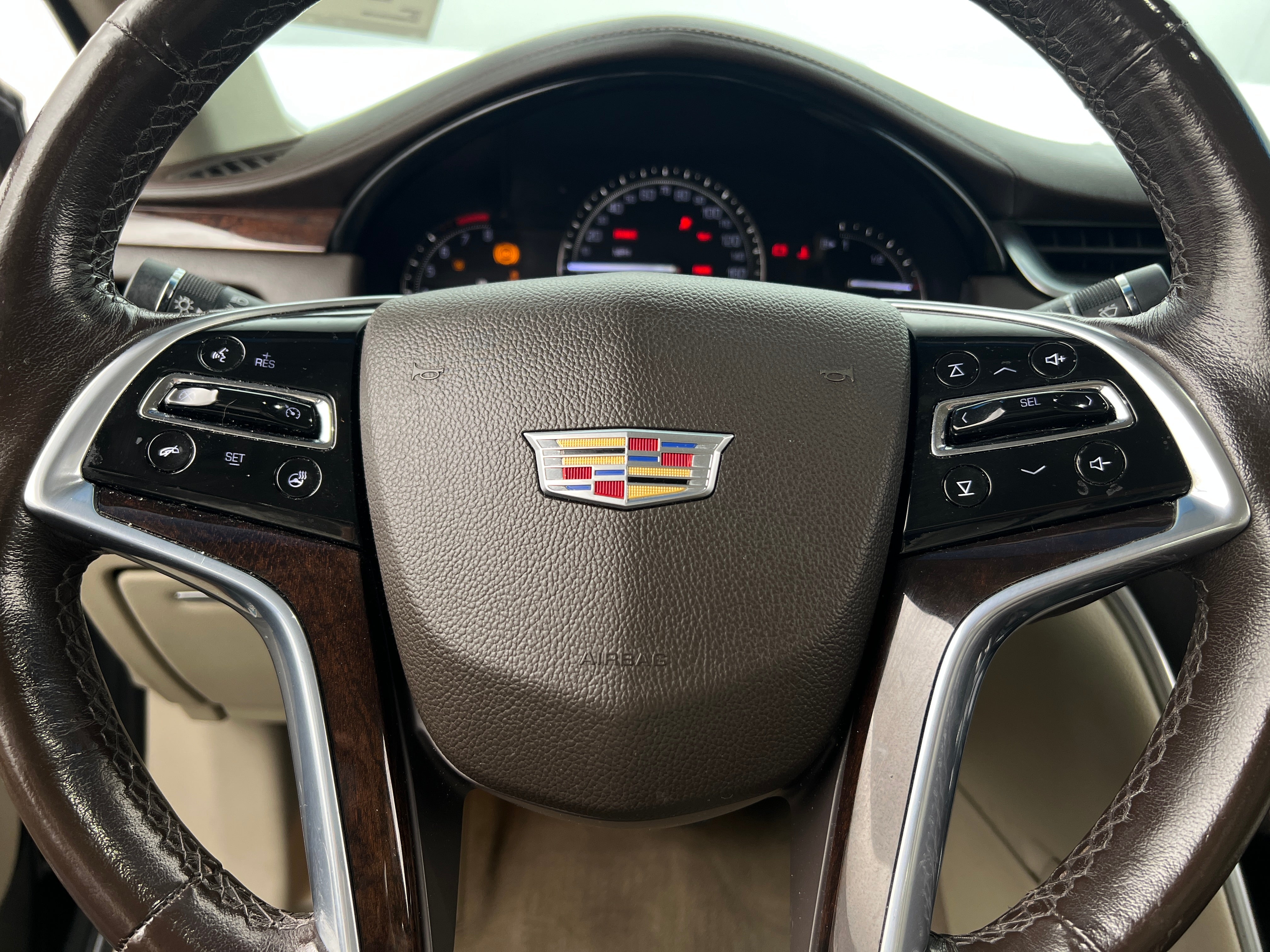 2017 Cadillac XTS Luxury 4