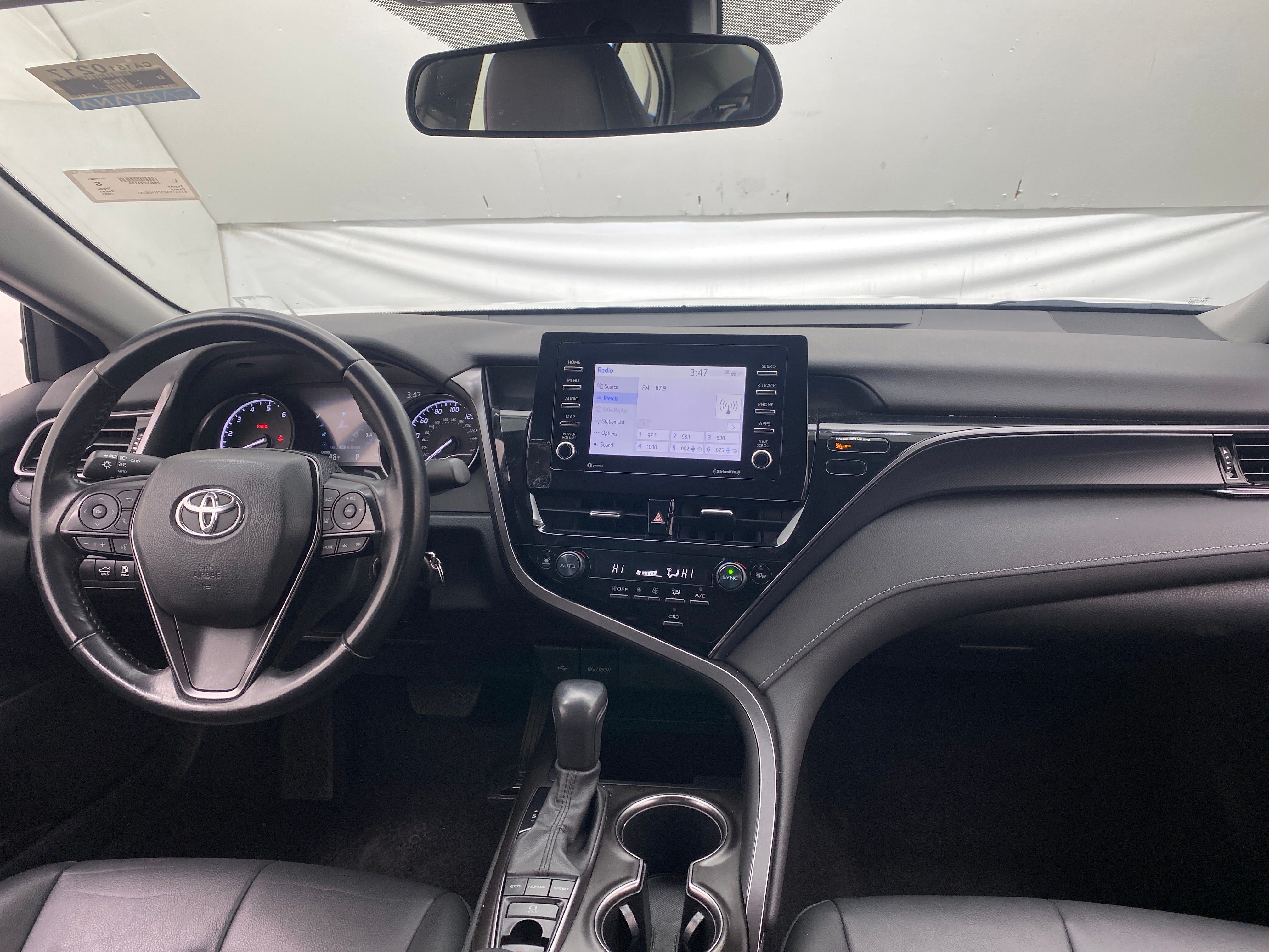 2023 Toyota Camry SE 3