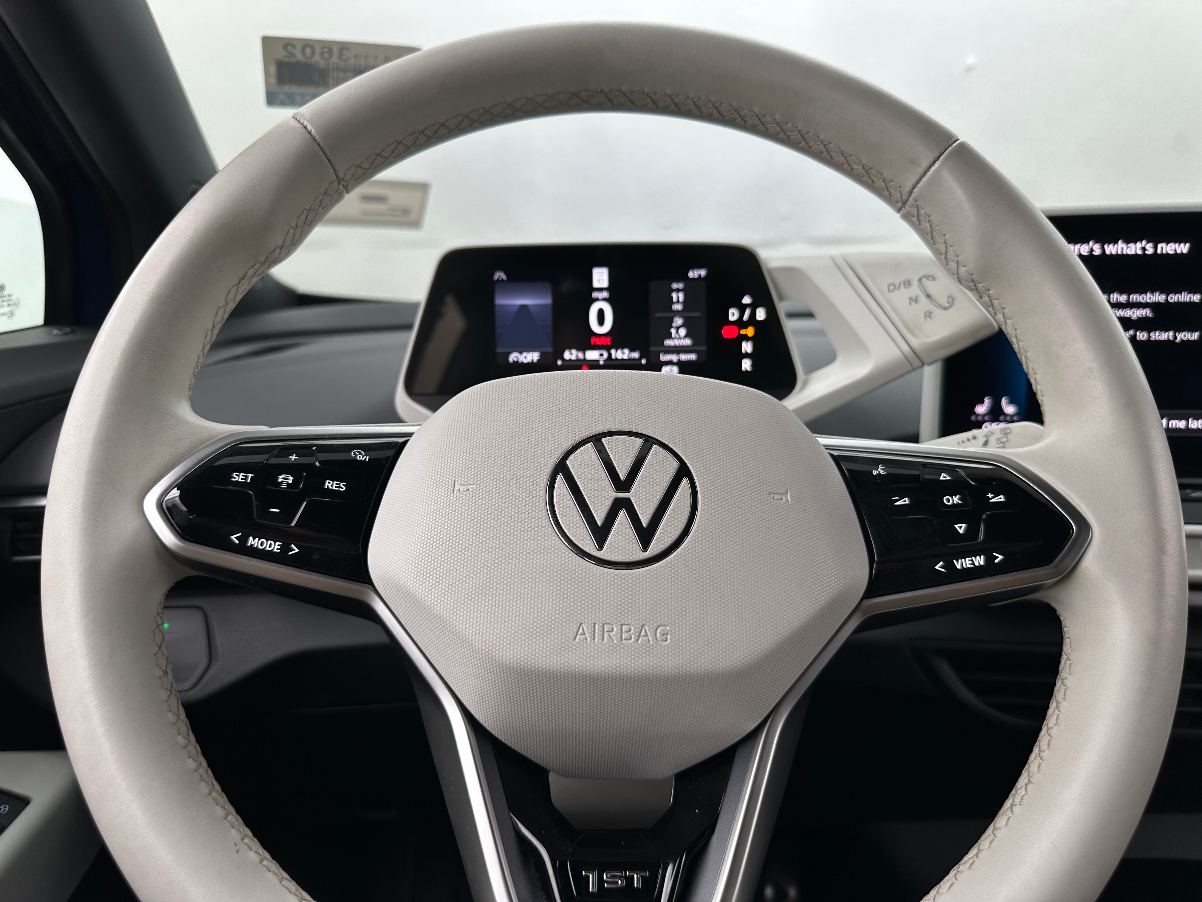 2021 Volkswagen ID.4 S 5