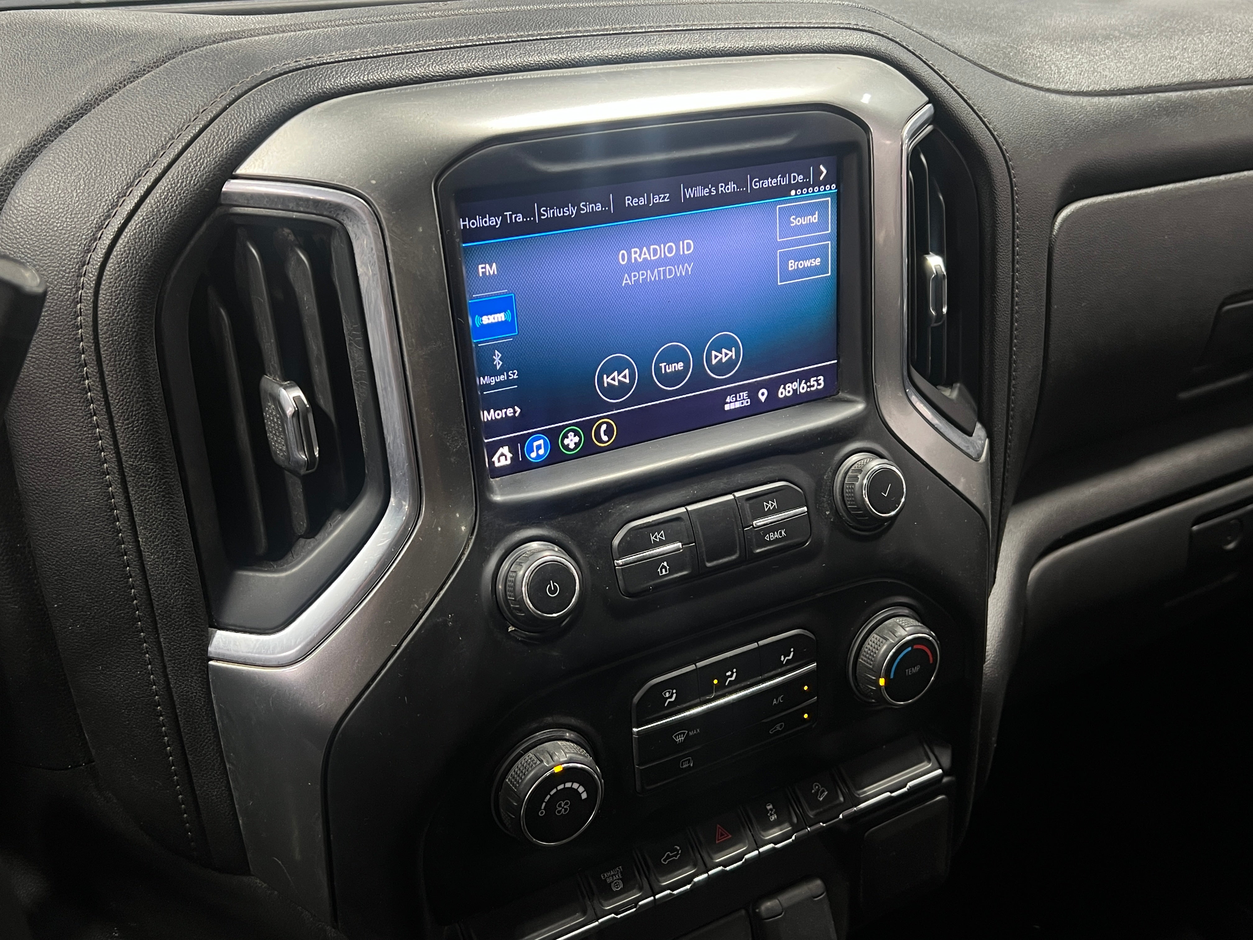 2021 Chevrolet Silverado 2500 LT 4
