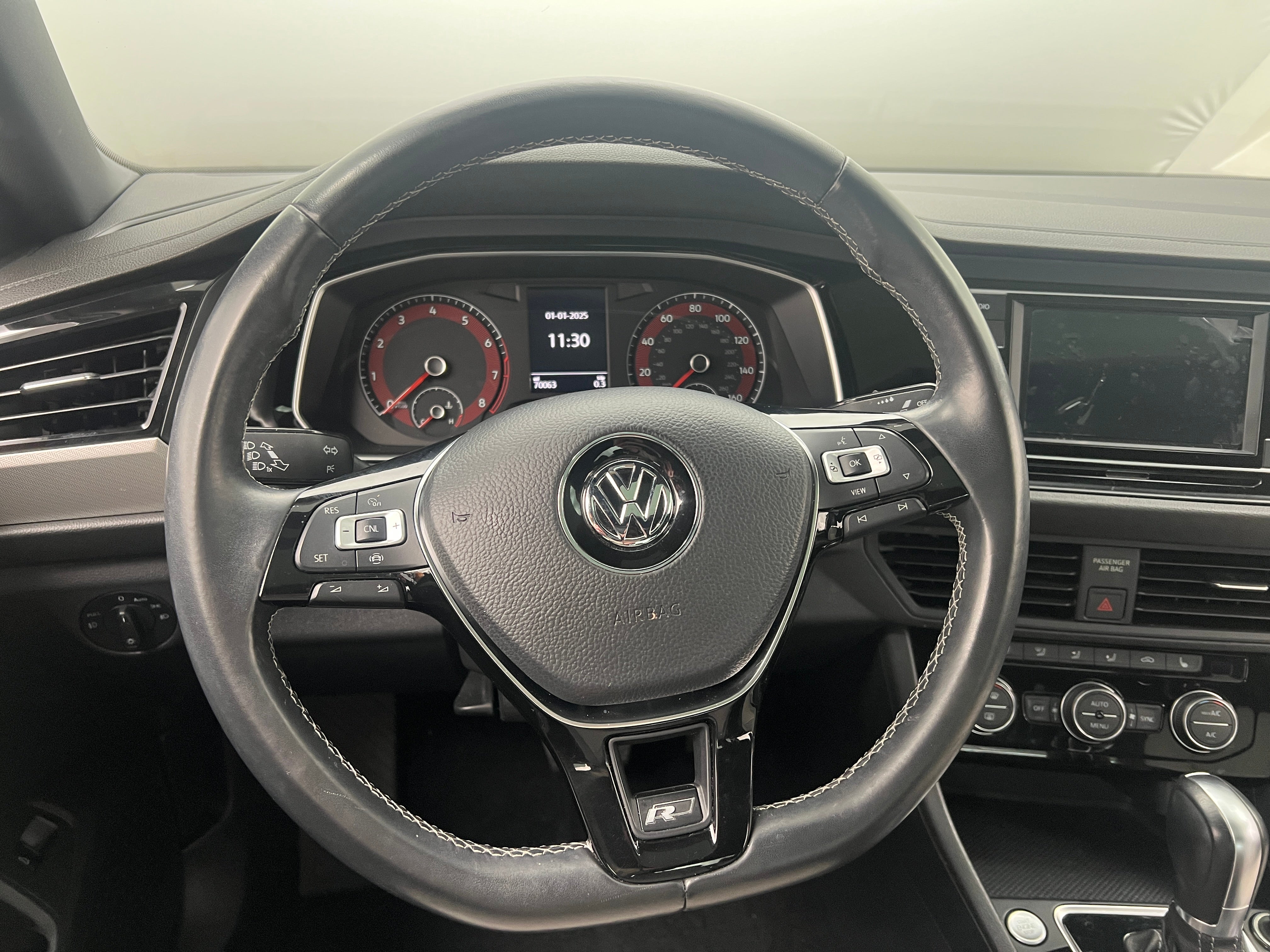 2019 Volkswagen Jetta R-Line 5