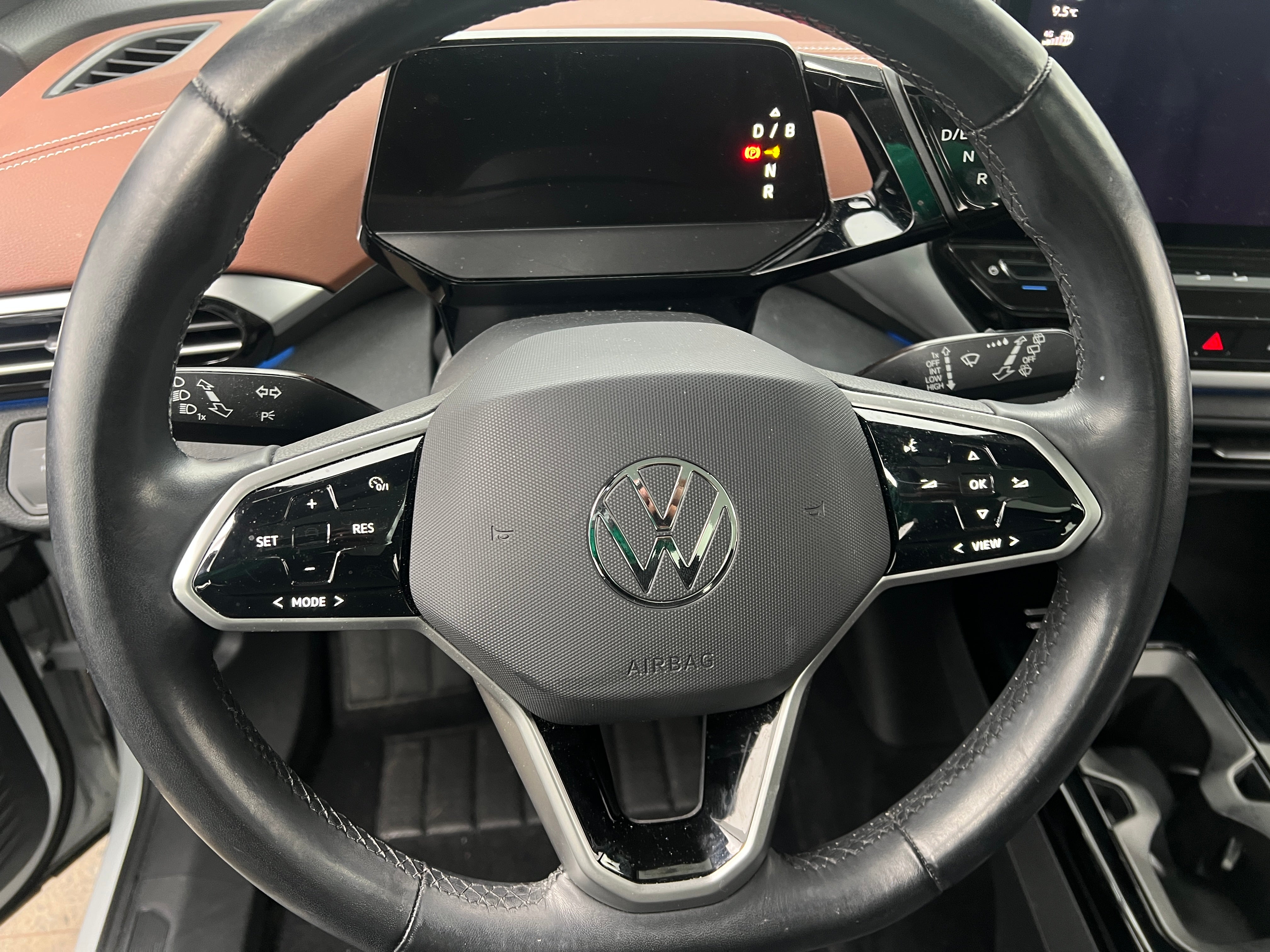 2021 Volkswagen ID.4 Pro S 5