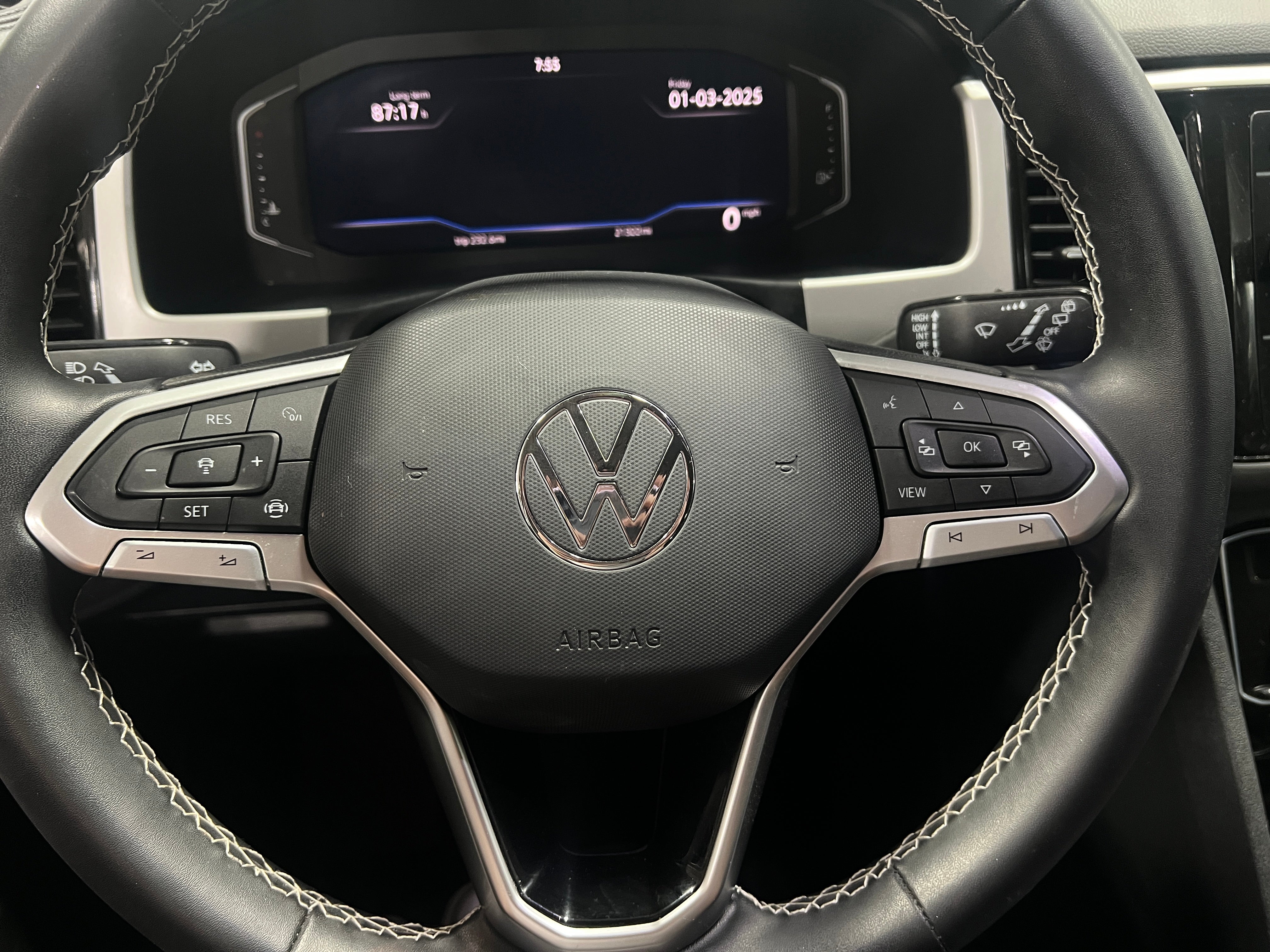 2023 Volkswagen Atlas SE 5