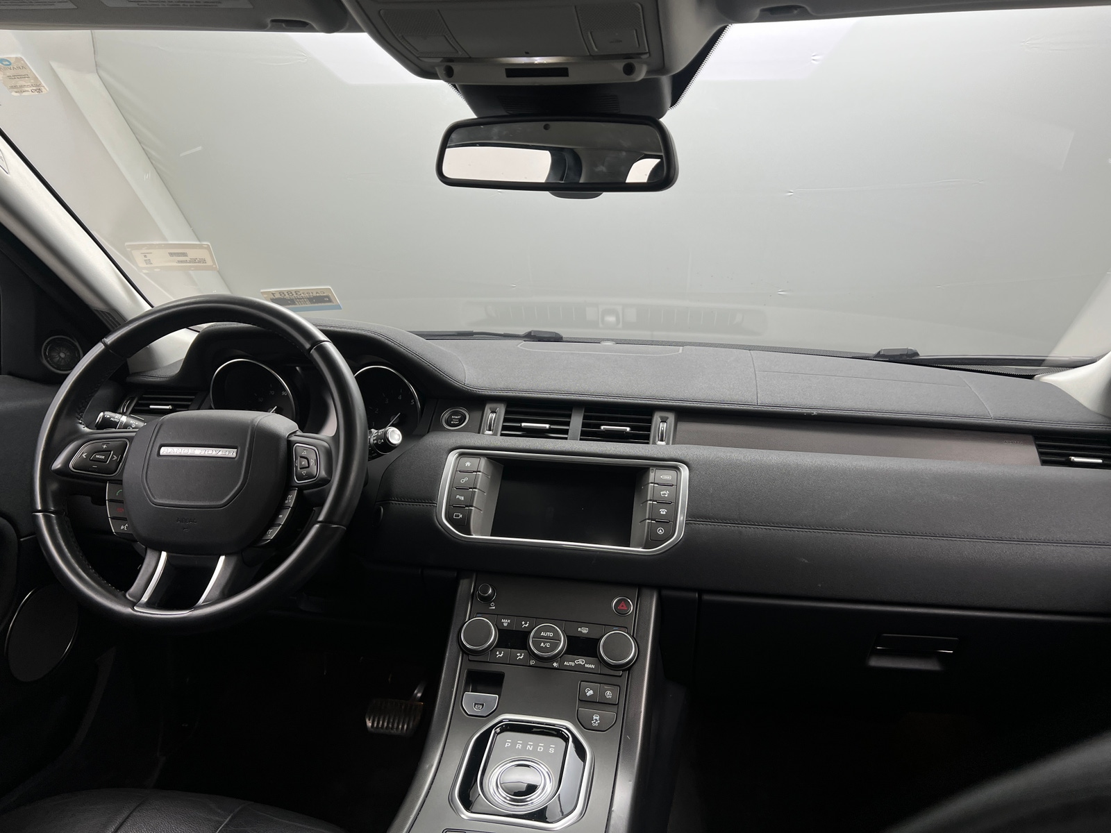Thumbnail: 2019 Land Rover Range Rover Evoque - 2