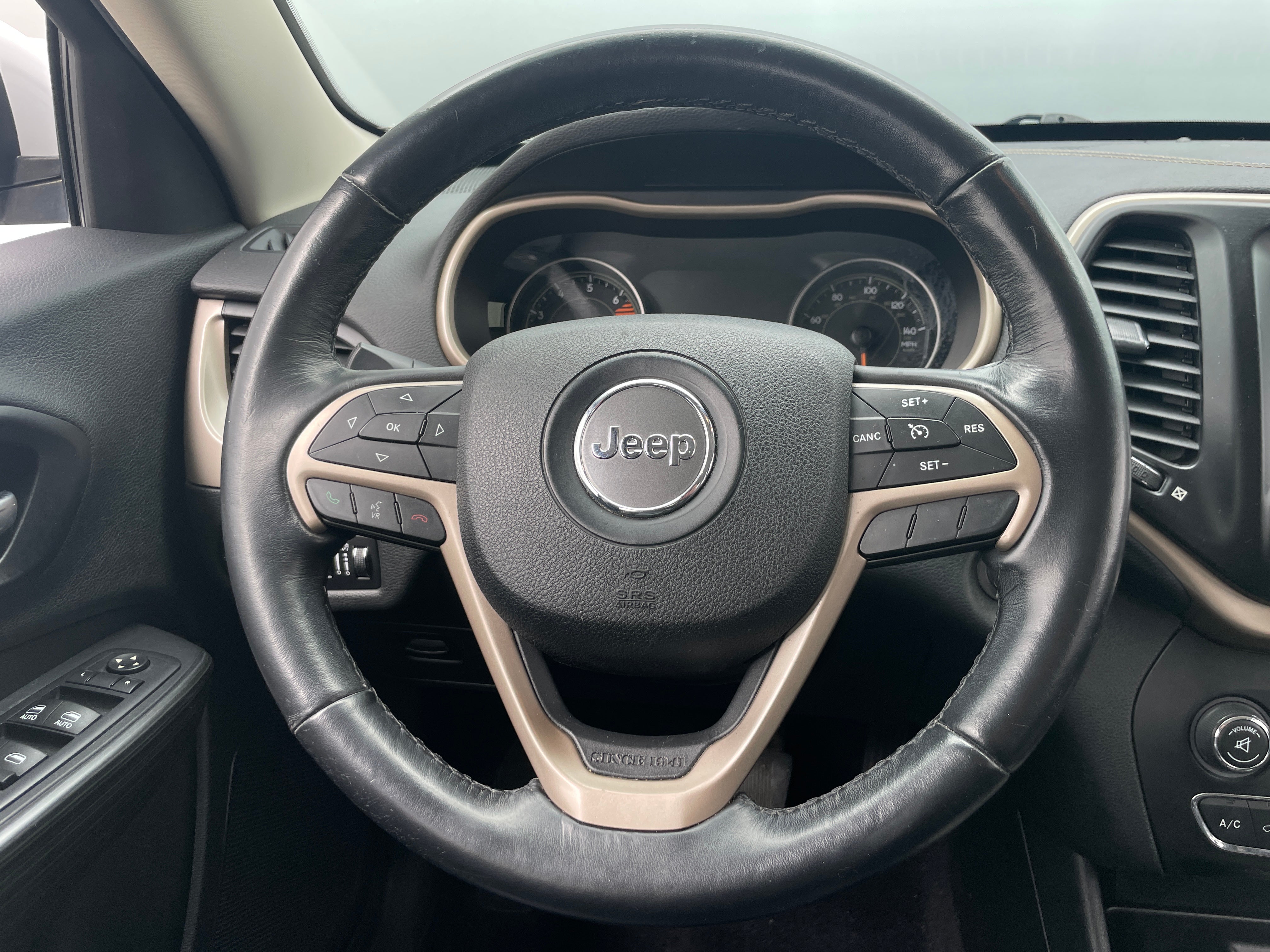 2016 Jeep Cherokee Limited Edition 4