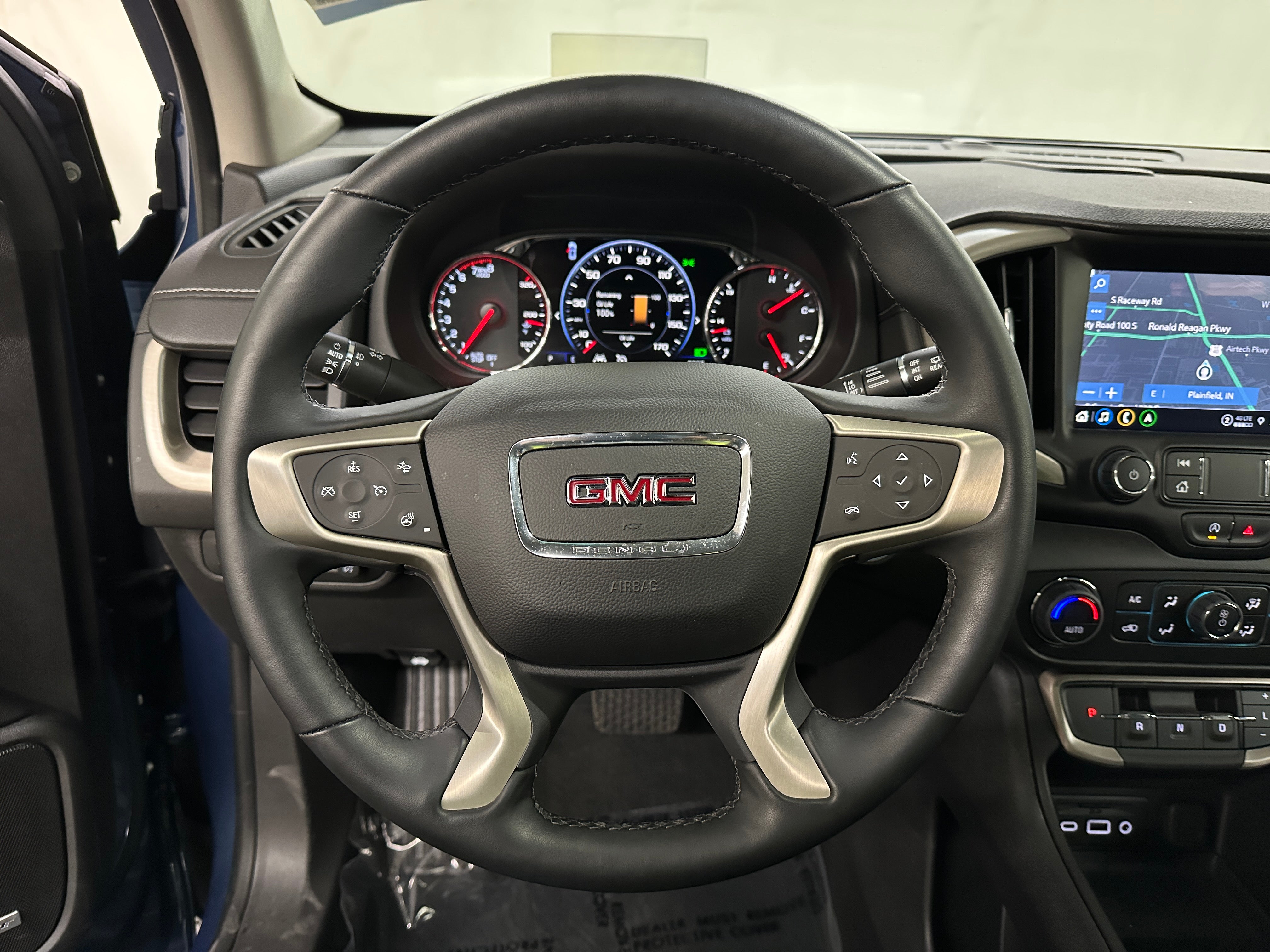 2024 GMC Terrain Denali 4