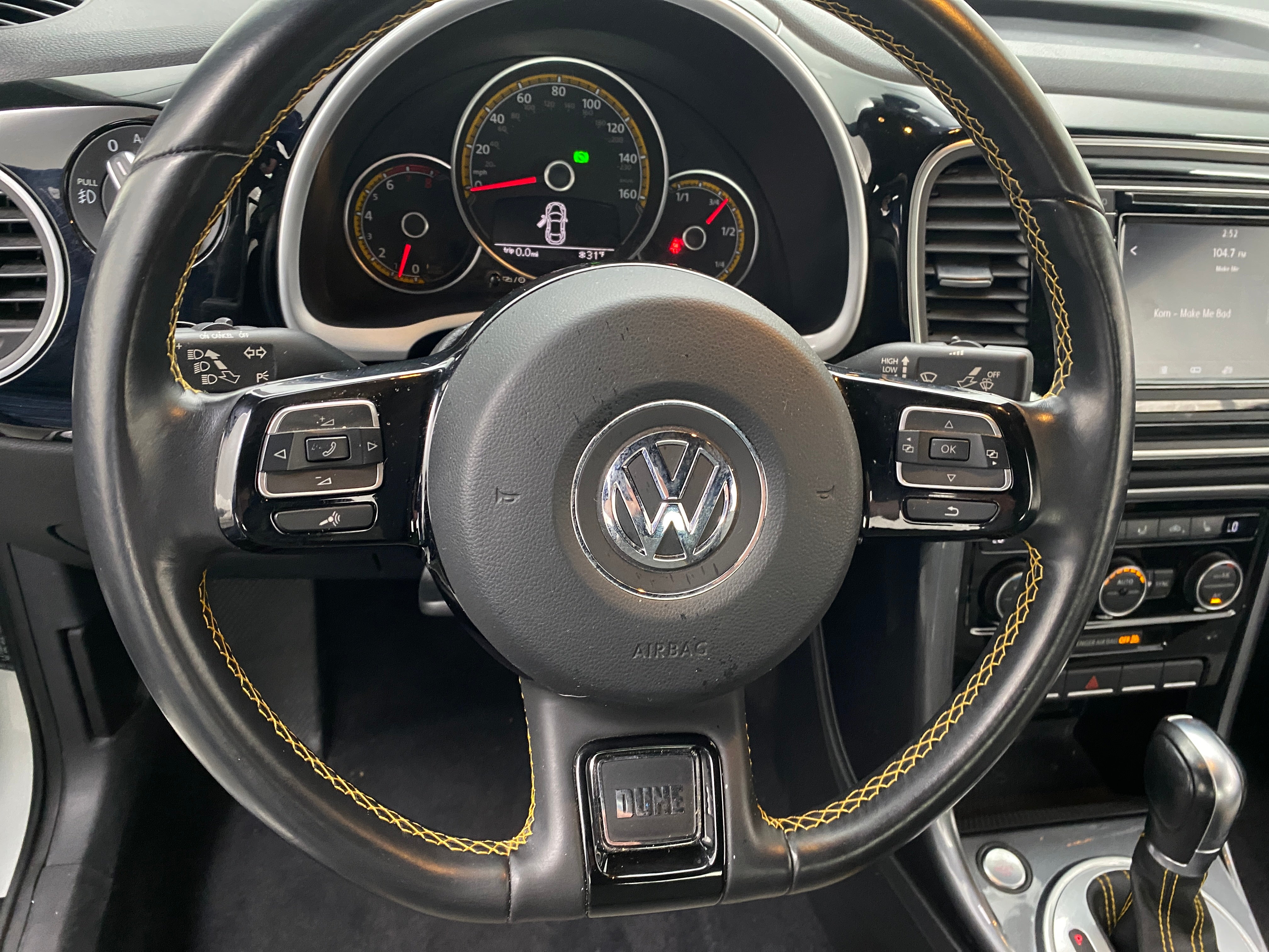 2018 Volkswagen Beetle Dune 5