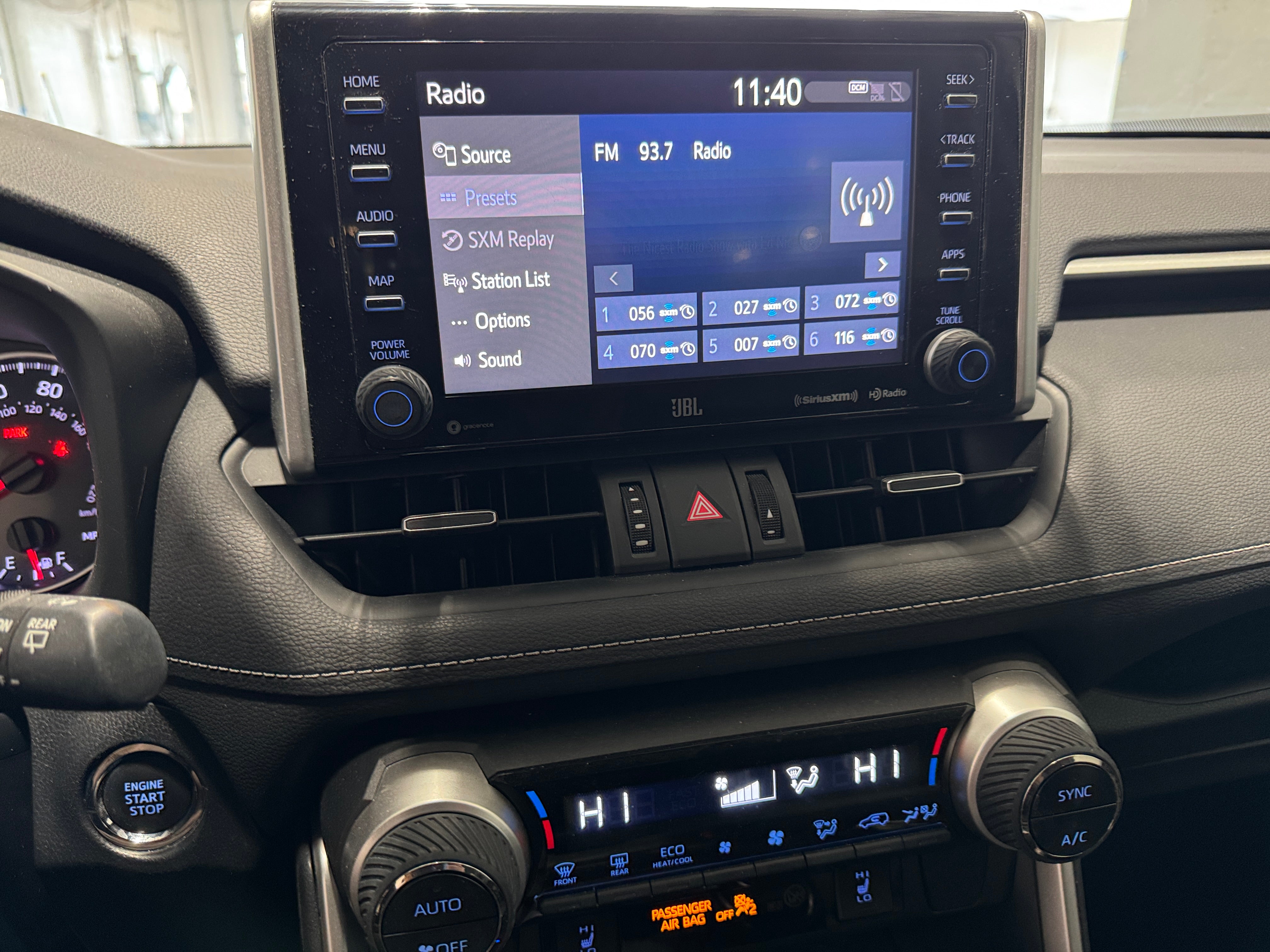 2019 Toyota RAV4 XLE Premium 4