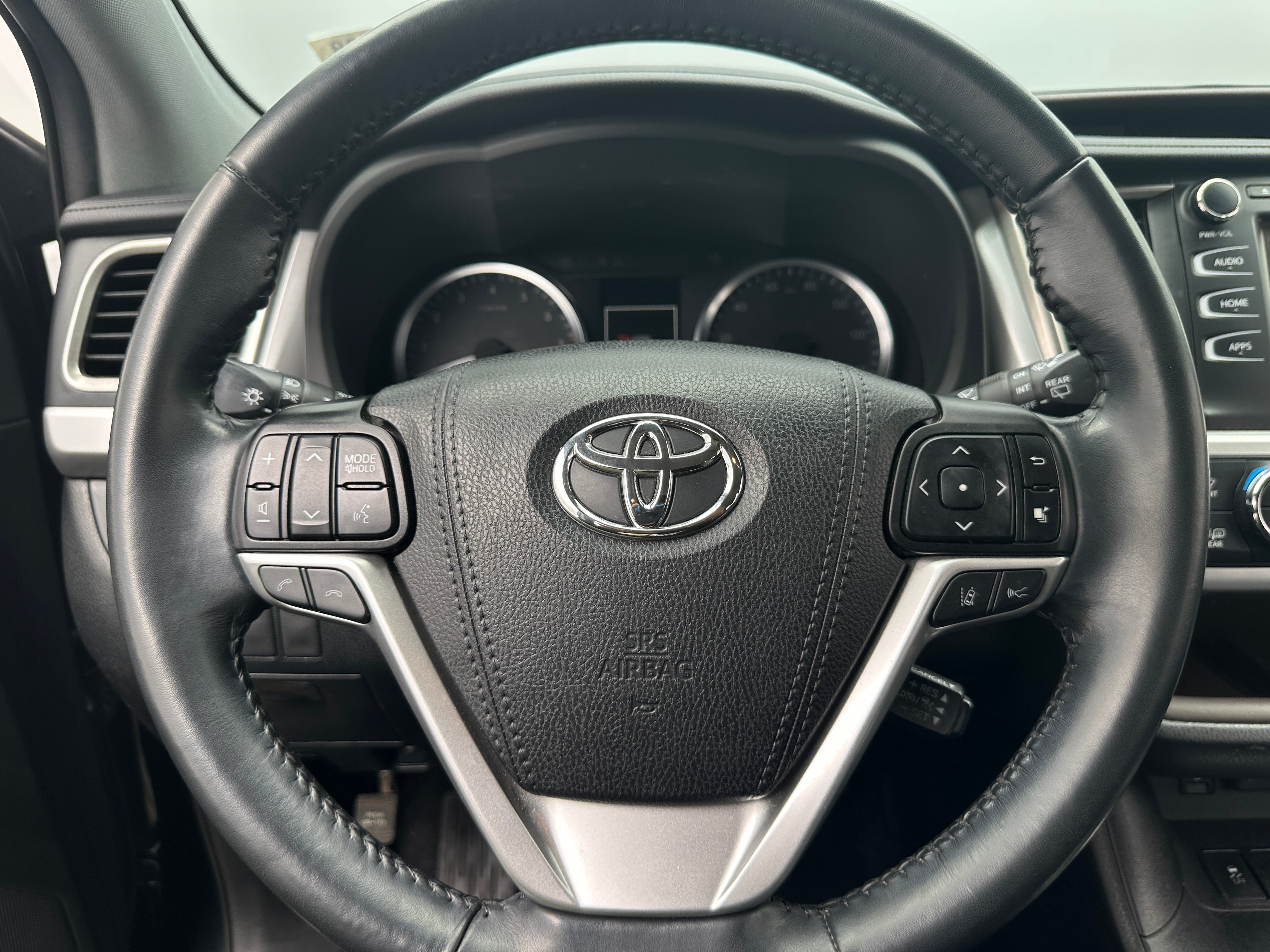 2019 Toyota Highlander Plus 5