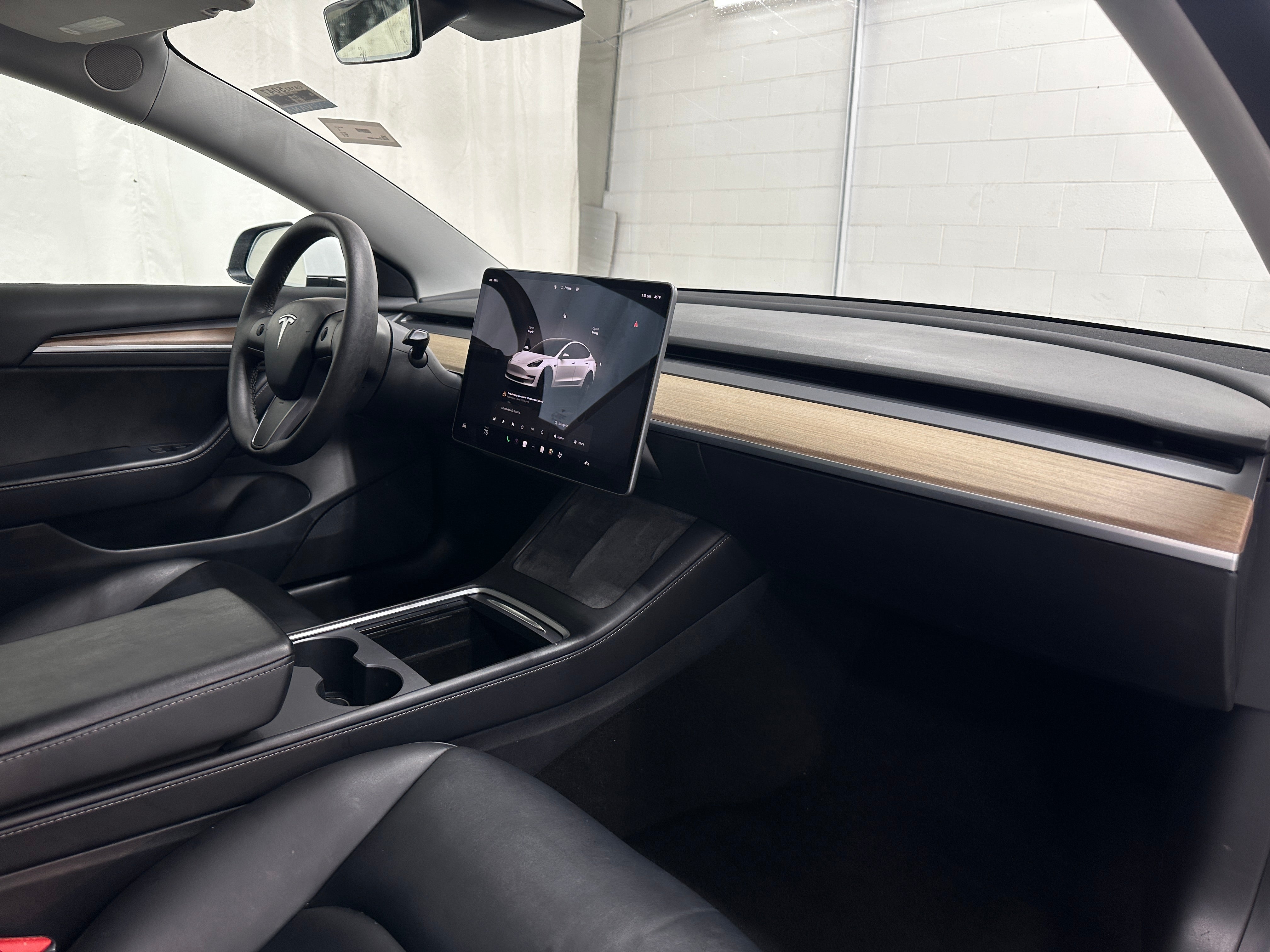 2022 Tesla Model 3 Standard Range 3