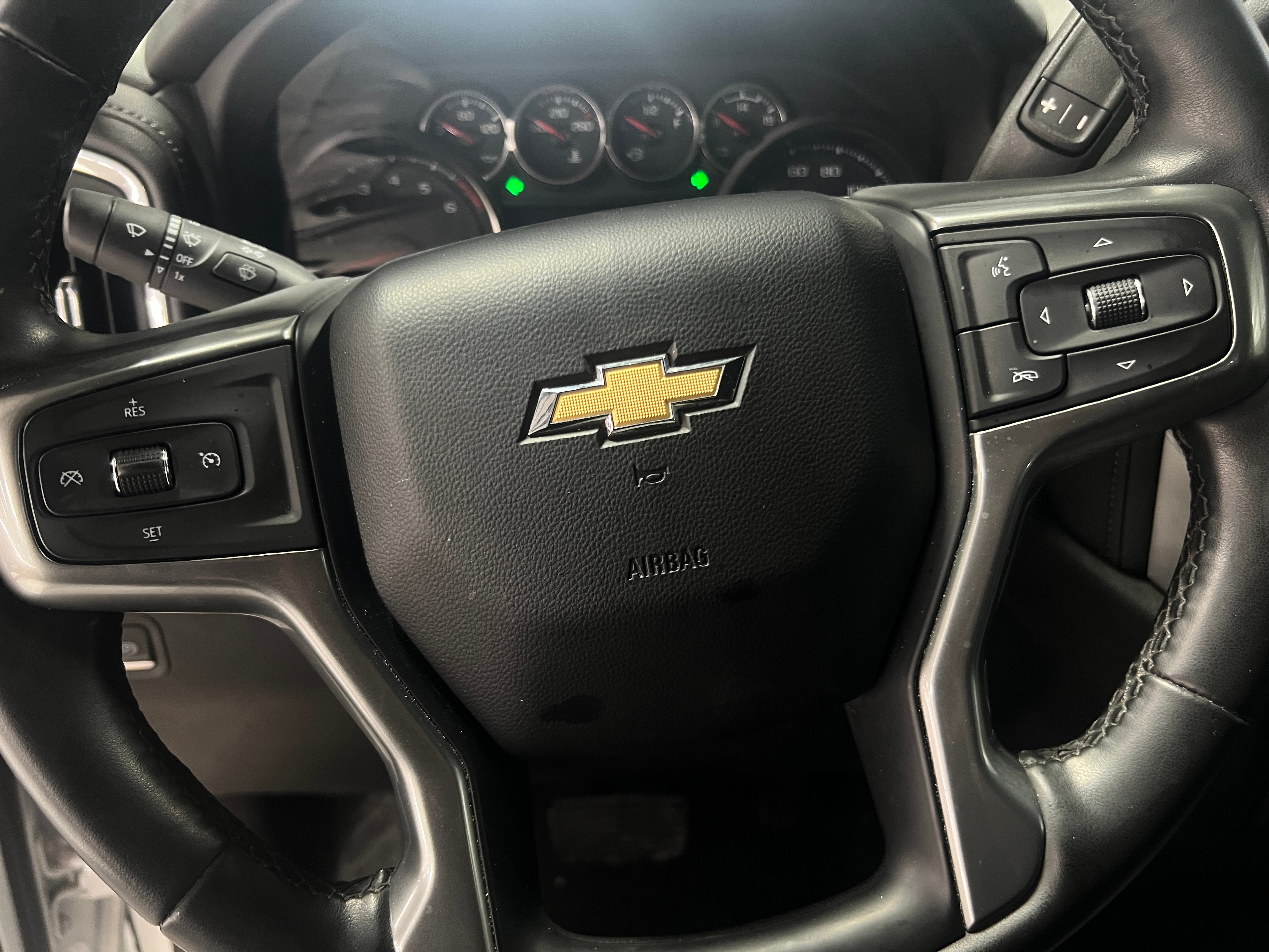 2023 Chevrolet Silverado 3500 LT 5