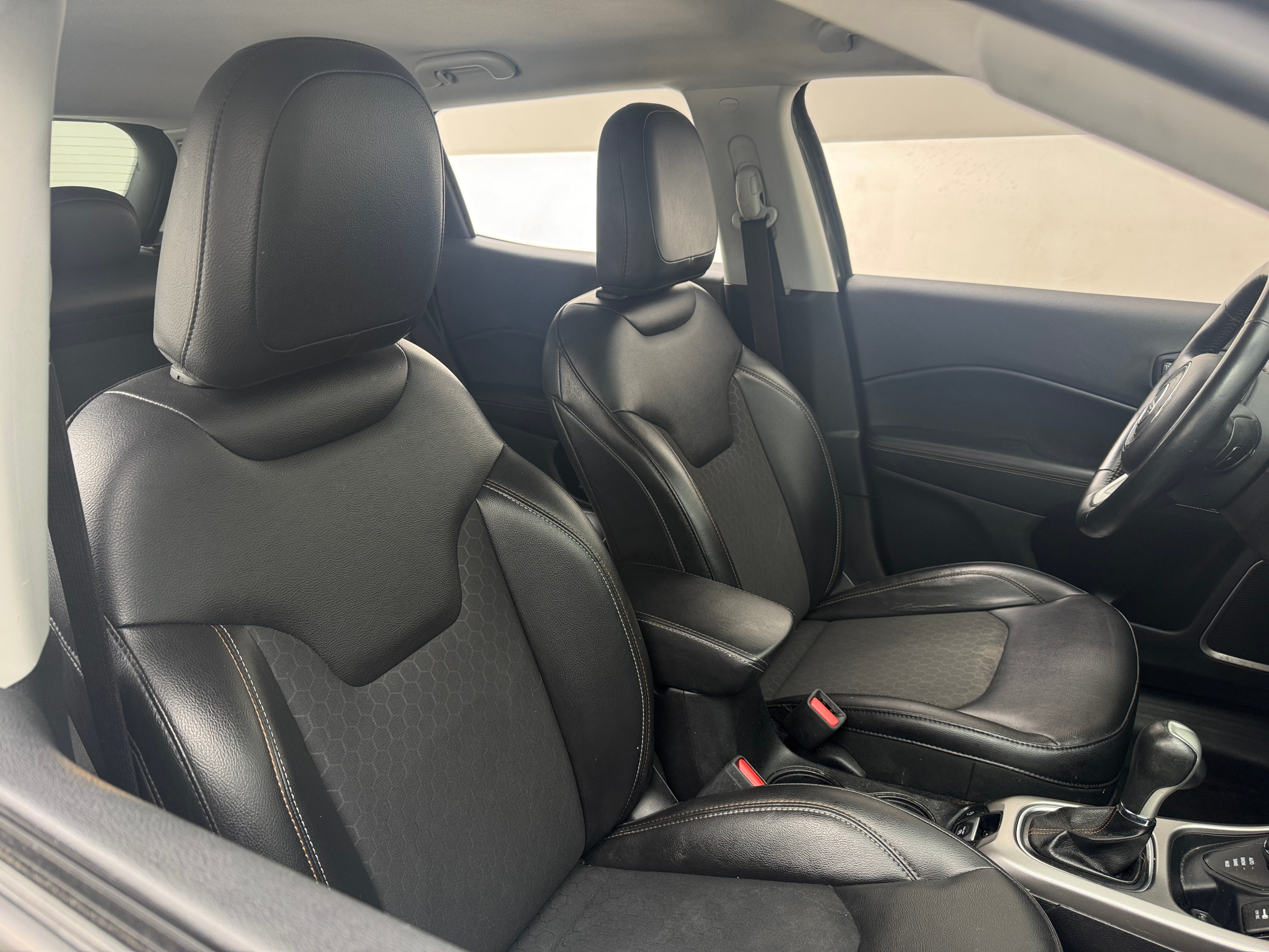 2018 Jeep Compass Latitude 2