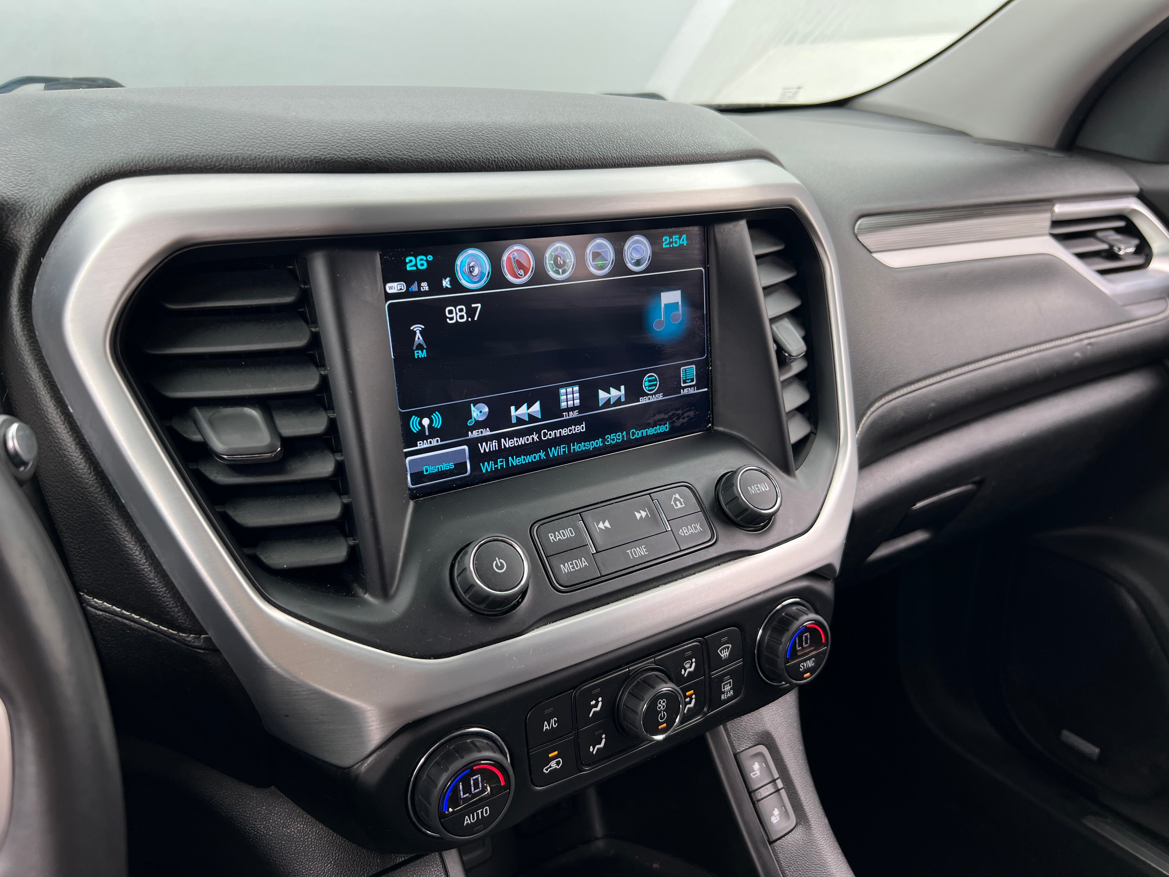 2019 GMC Acadia SLT 3