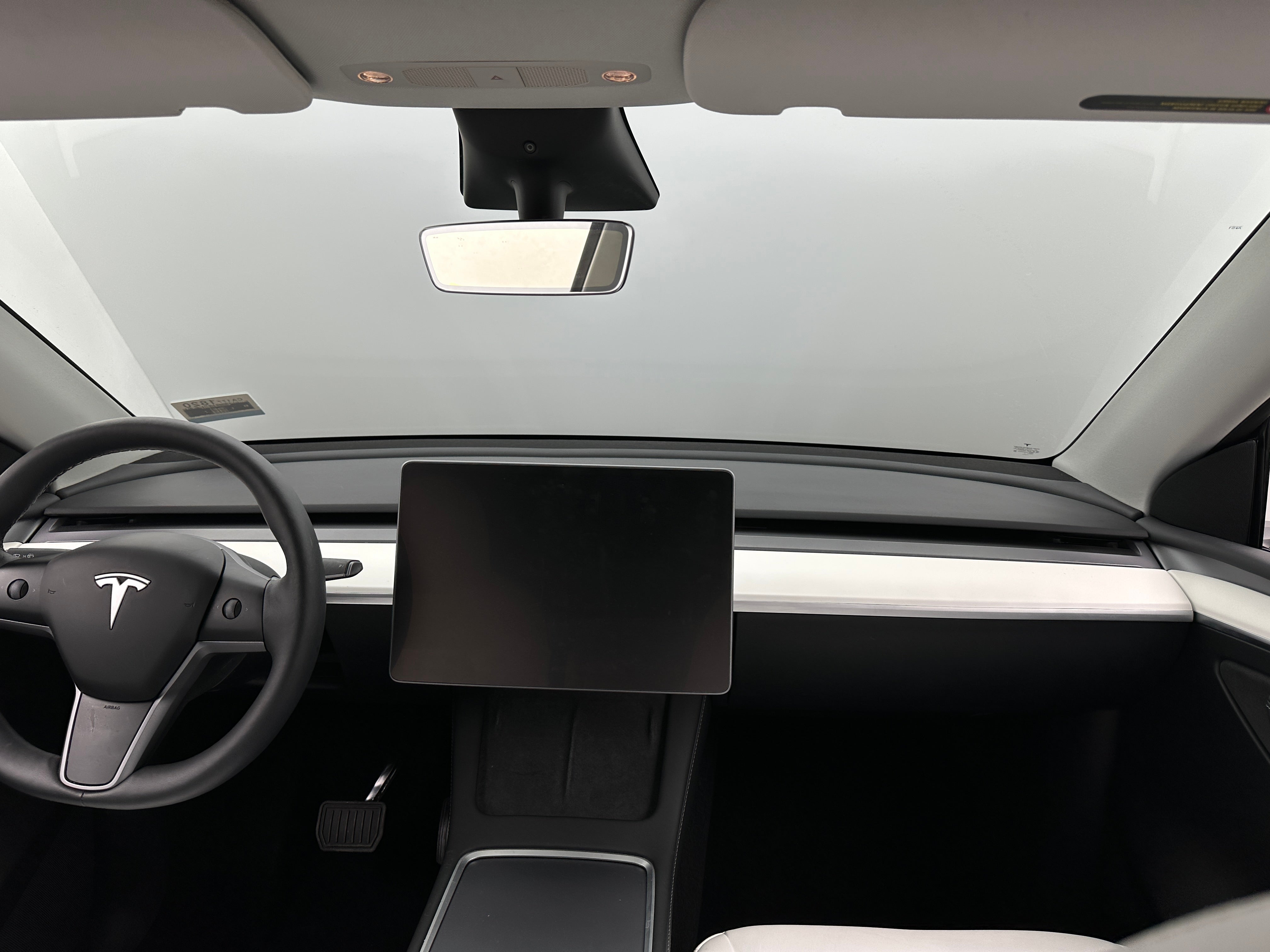 2023 Tesla Model Y Long Range 3