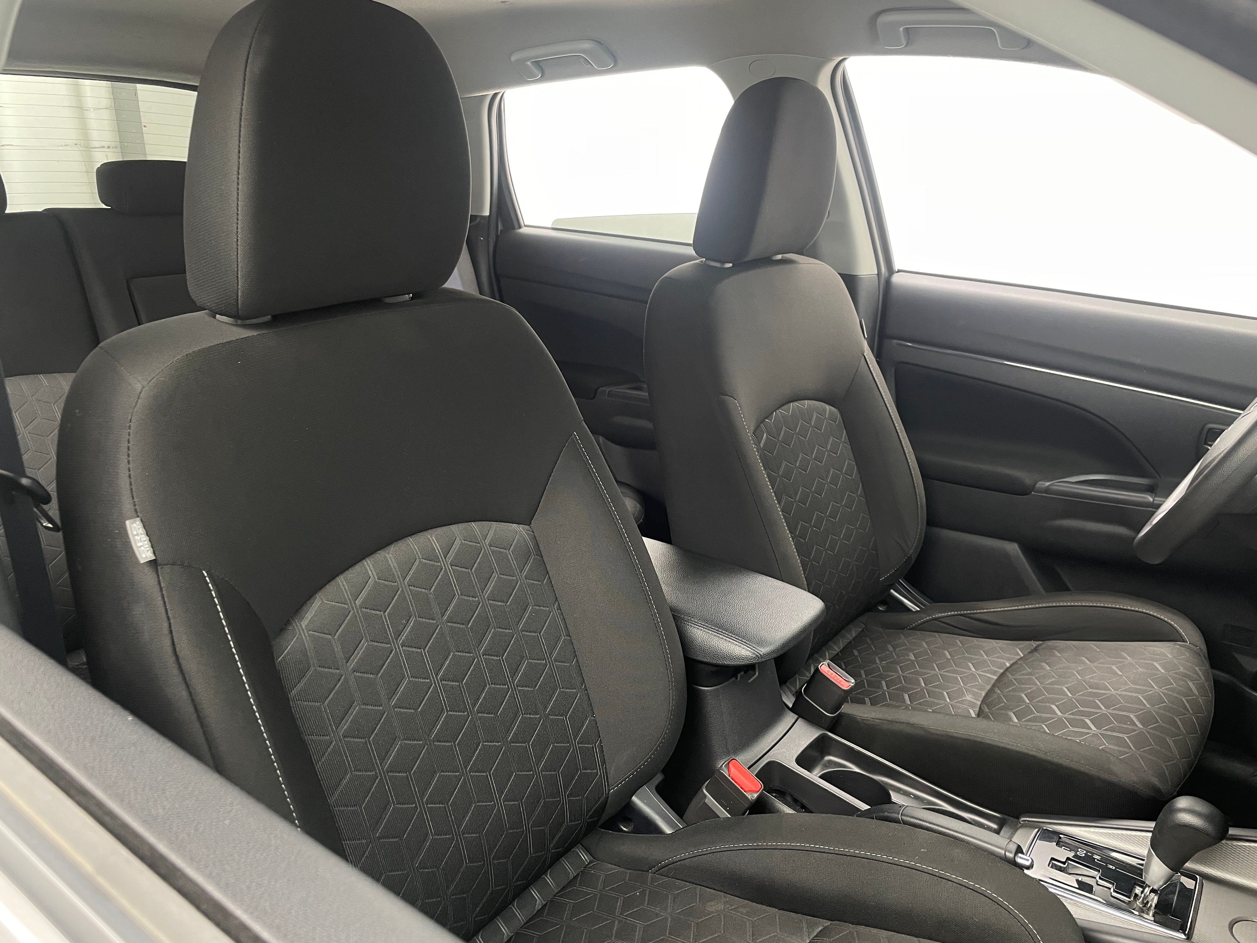 2021 Mitsubishi Outlander Sport ES 2