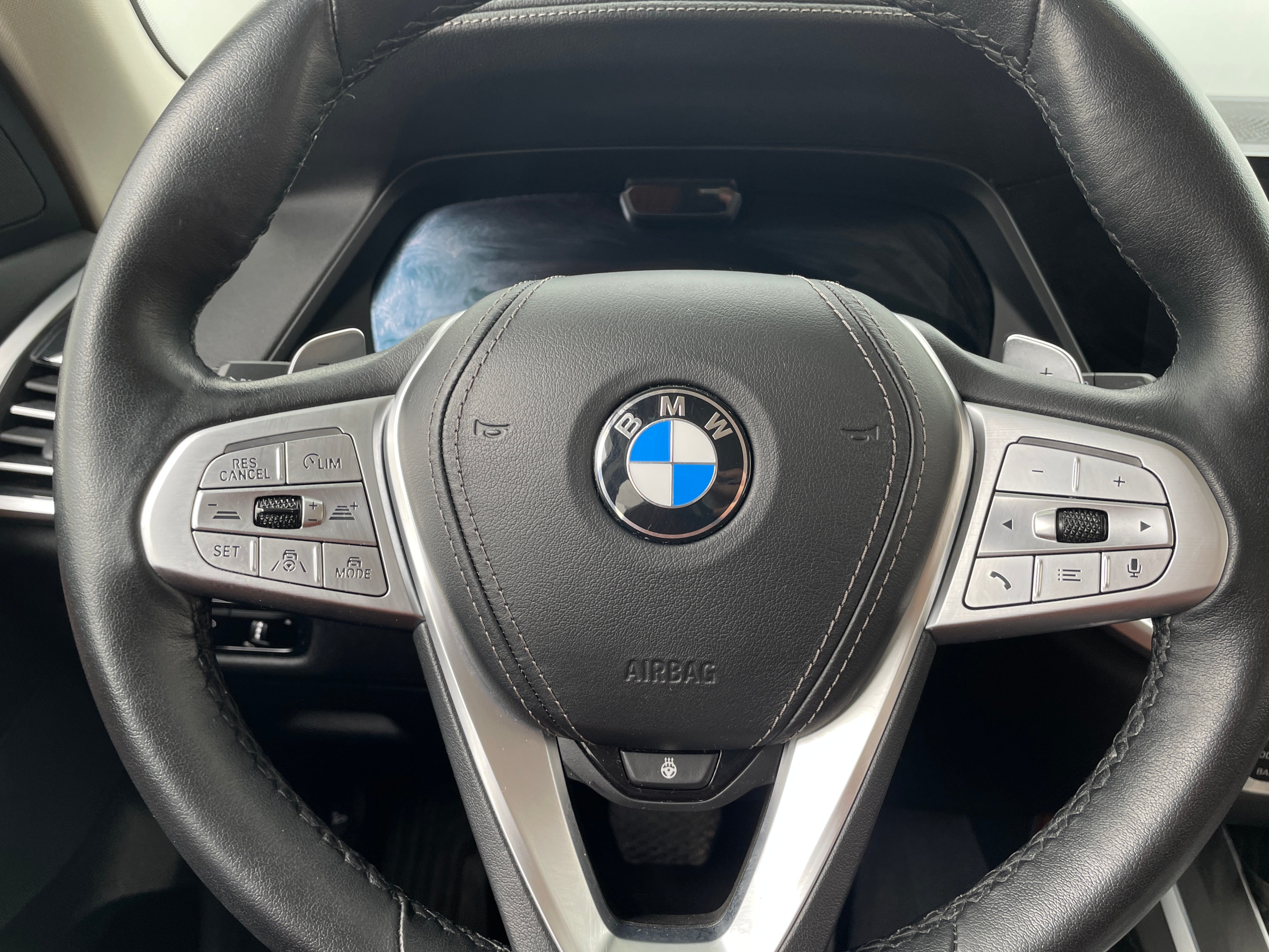 2022 BMW X7 xDrive40i 4