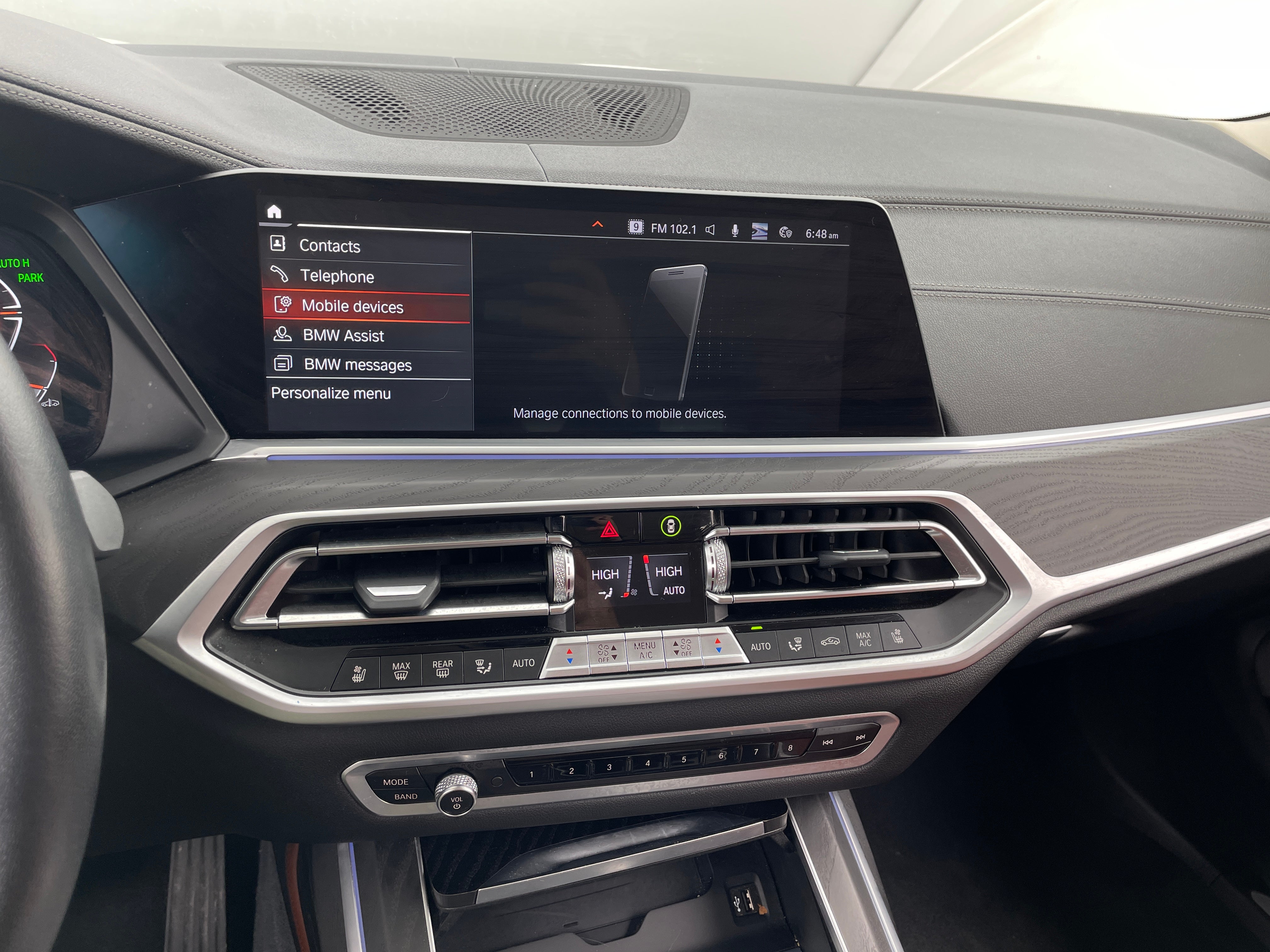 2022 BMW X7 xDrive40i 3