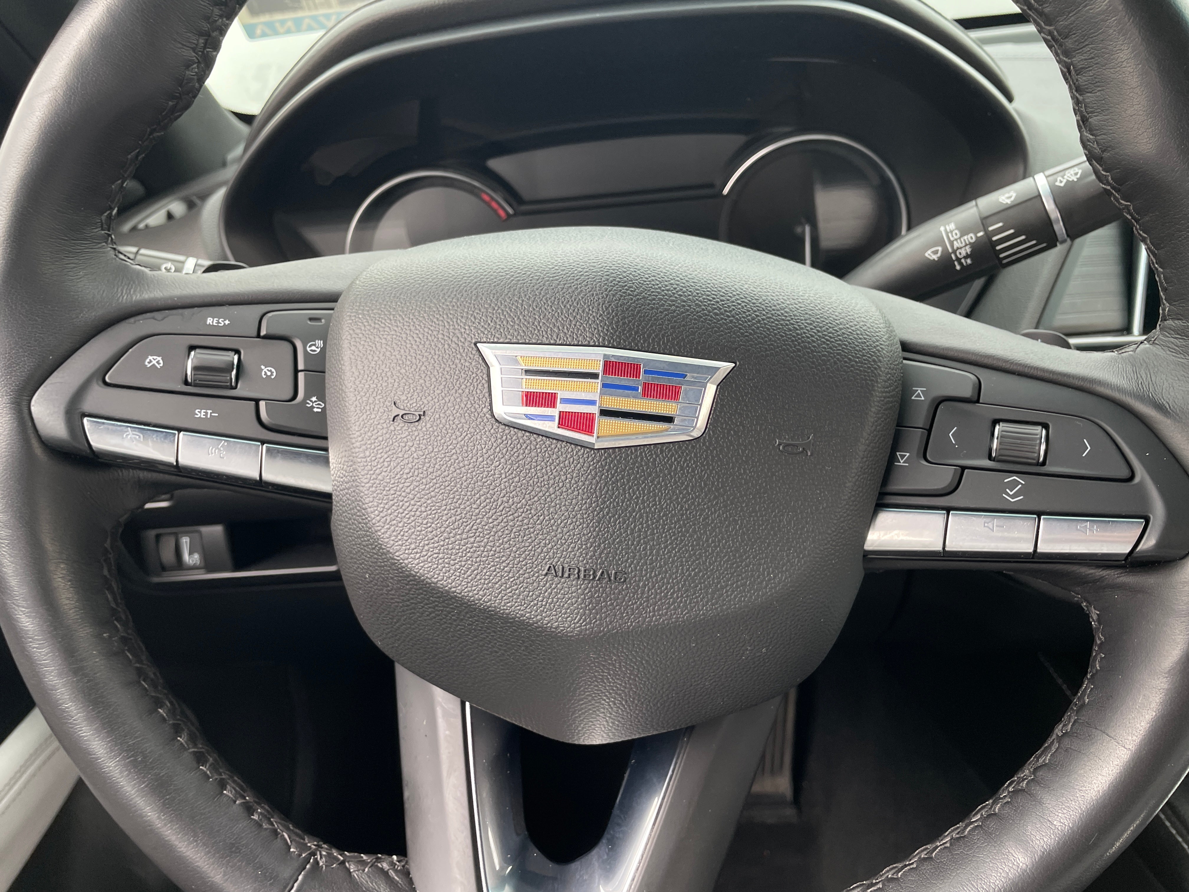 2022 Cadillac CT4 Premium Luxury 4